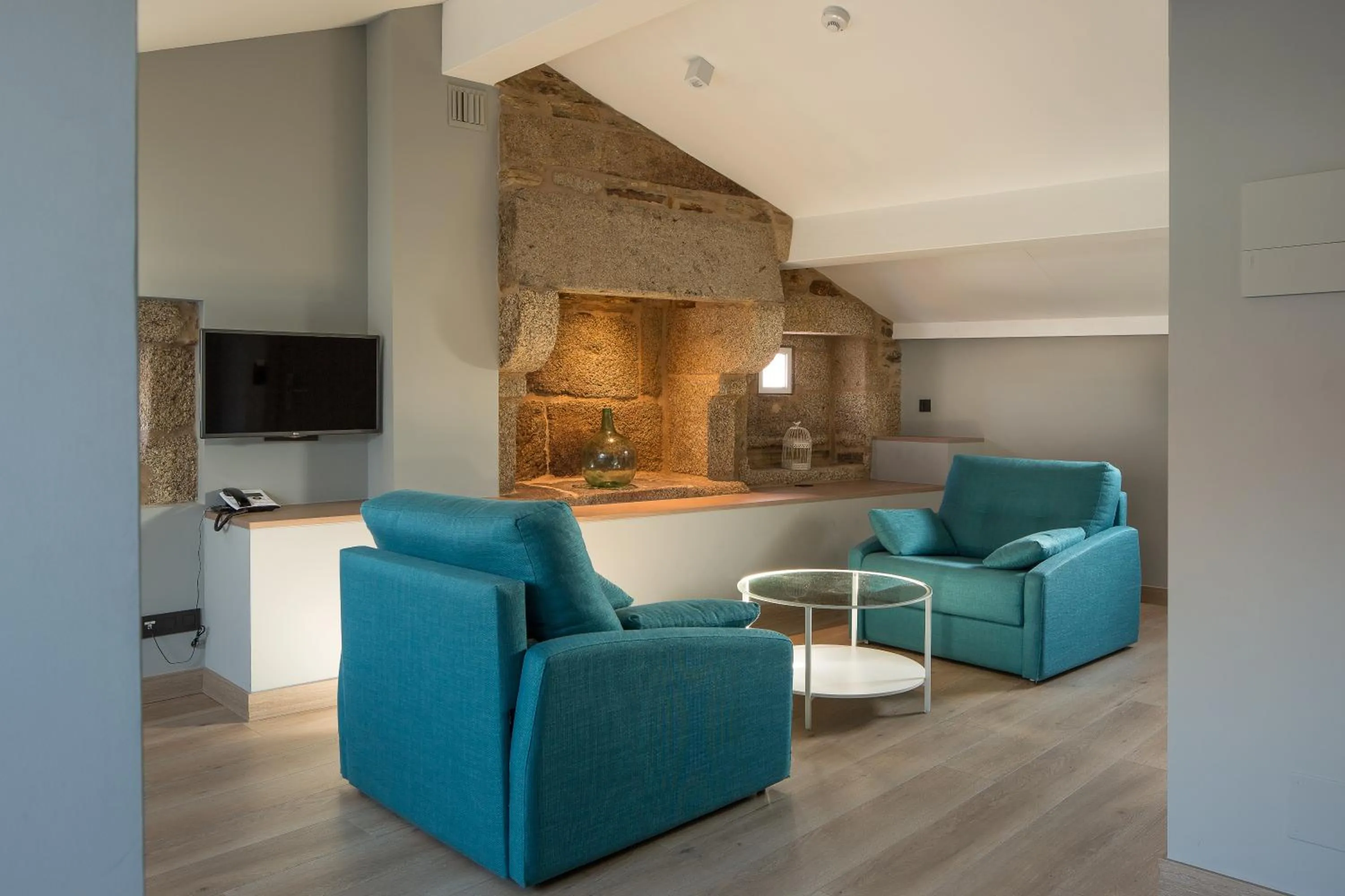 Photo of the whole room in Hotel Atalaia