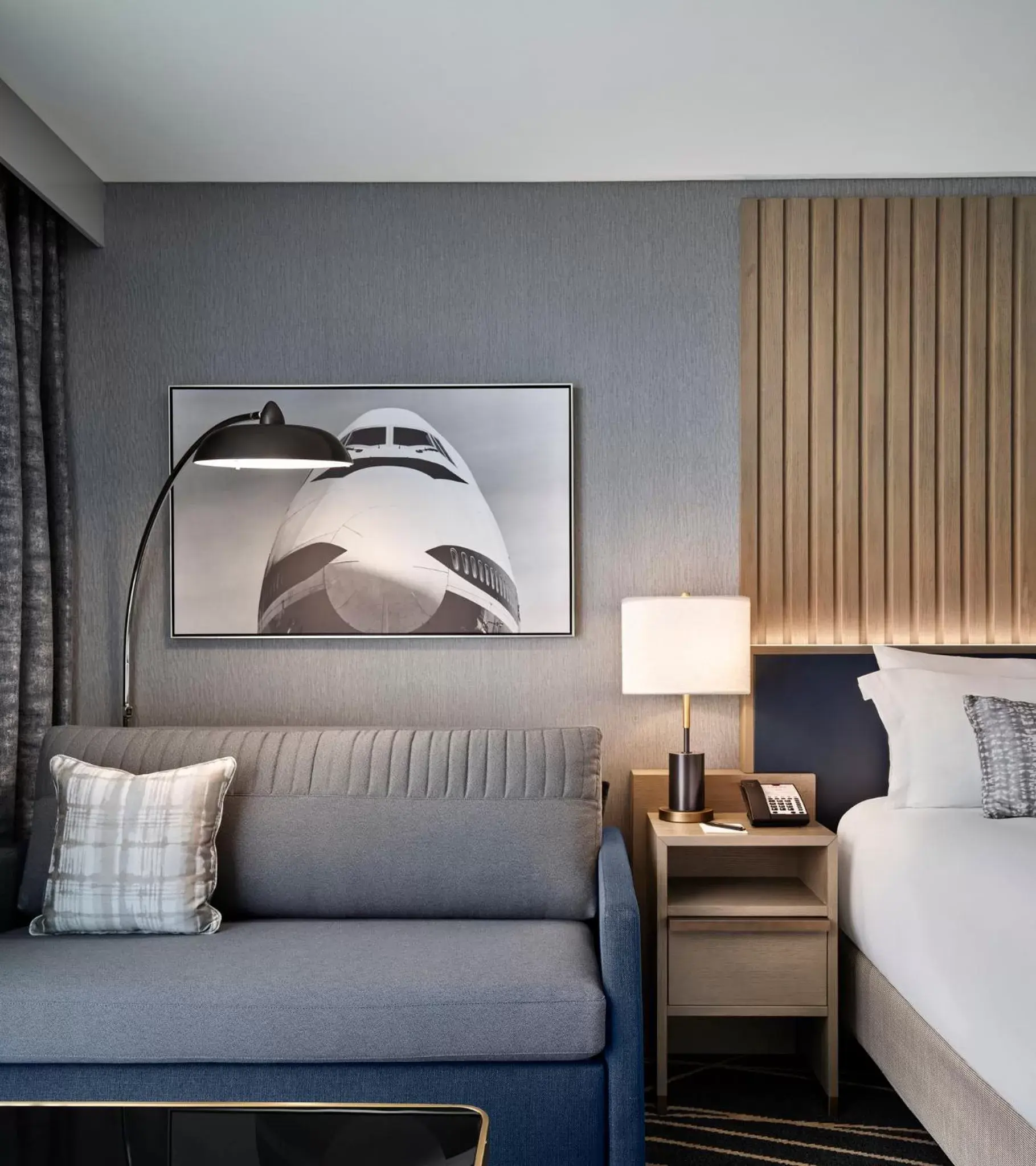 Deluxe King Room in Loews Kansas City Deluxe King Room in Loews Kansas City