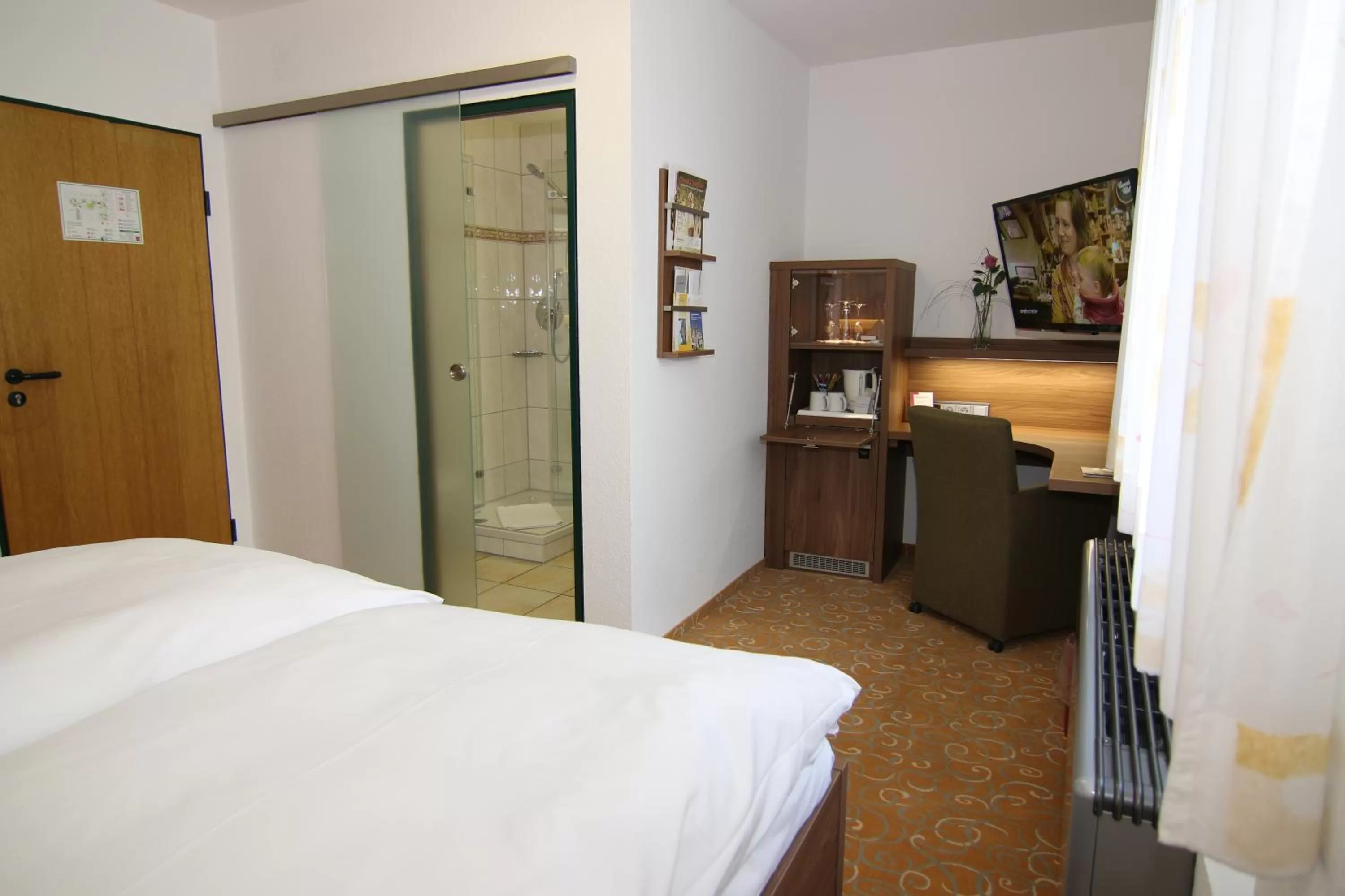 Photo of the whole room, Bed in Ringhotel Gasthof Hasen