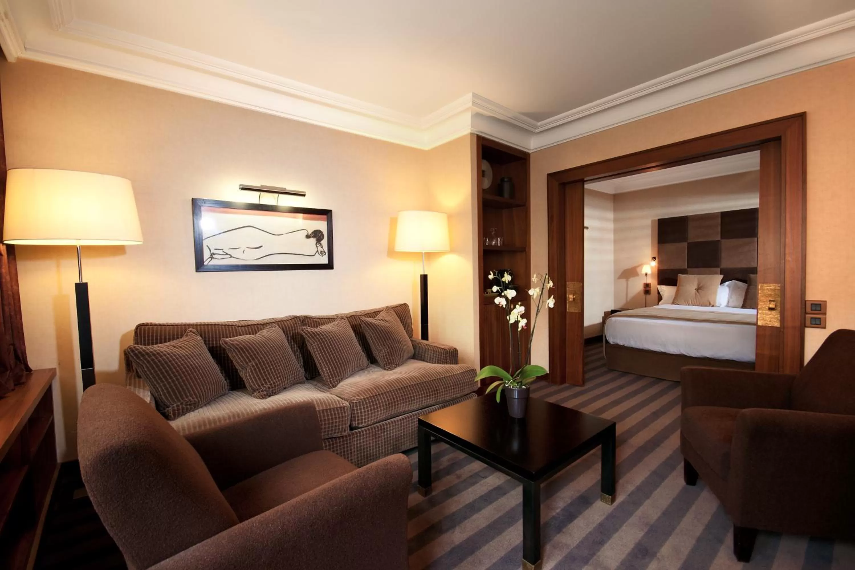 Seating area, Bed in Grand Hotel de l'Opera - BW Premier Collection