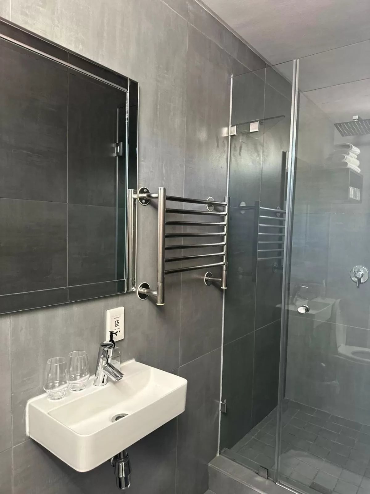 Atlantic Affair Boutique Hotel