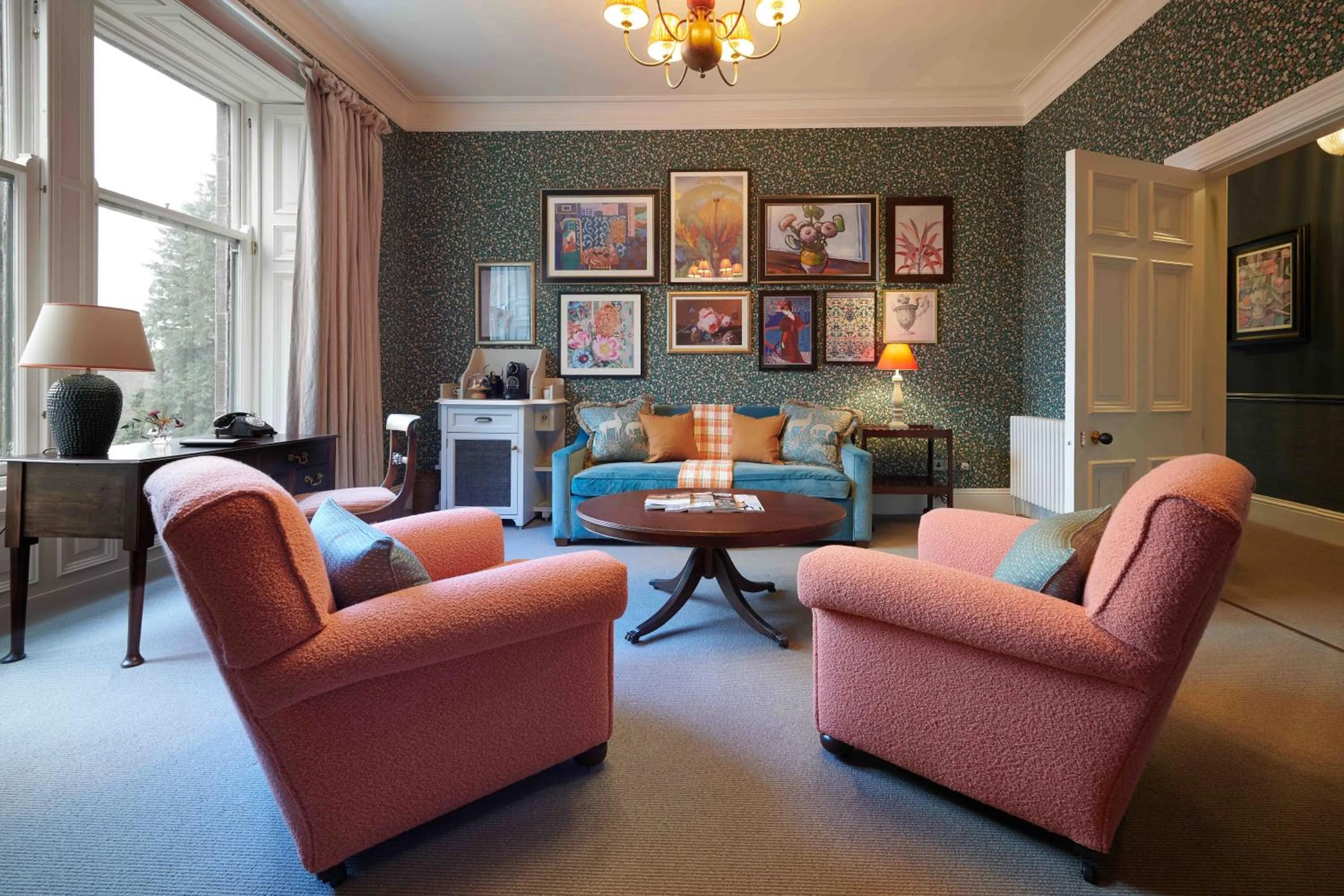 Living room in Cromlix