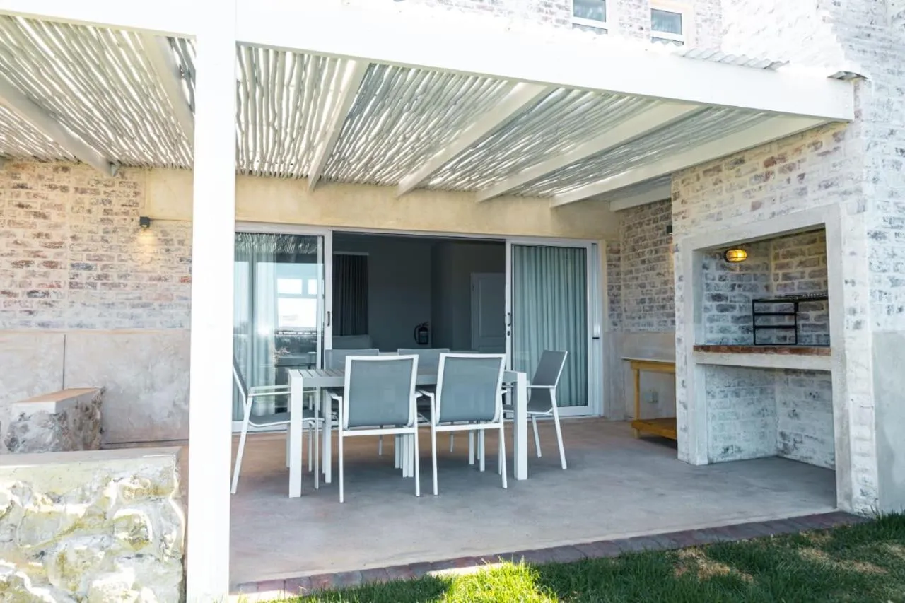 Balcony/Terrace in Blue Bay Lodge
