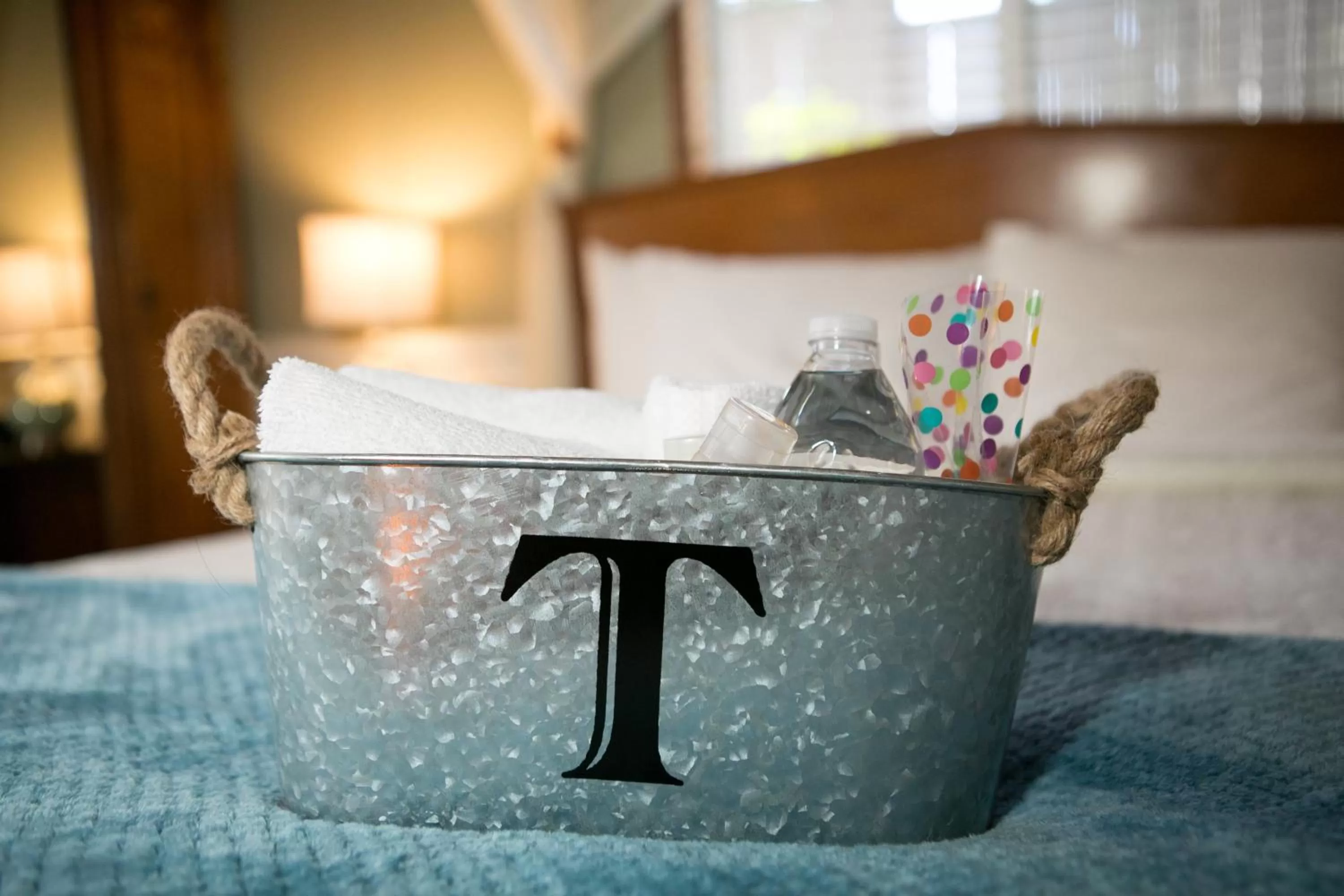 Bedroom, Bed in J Patrick Inn