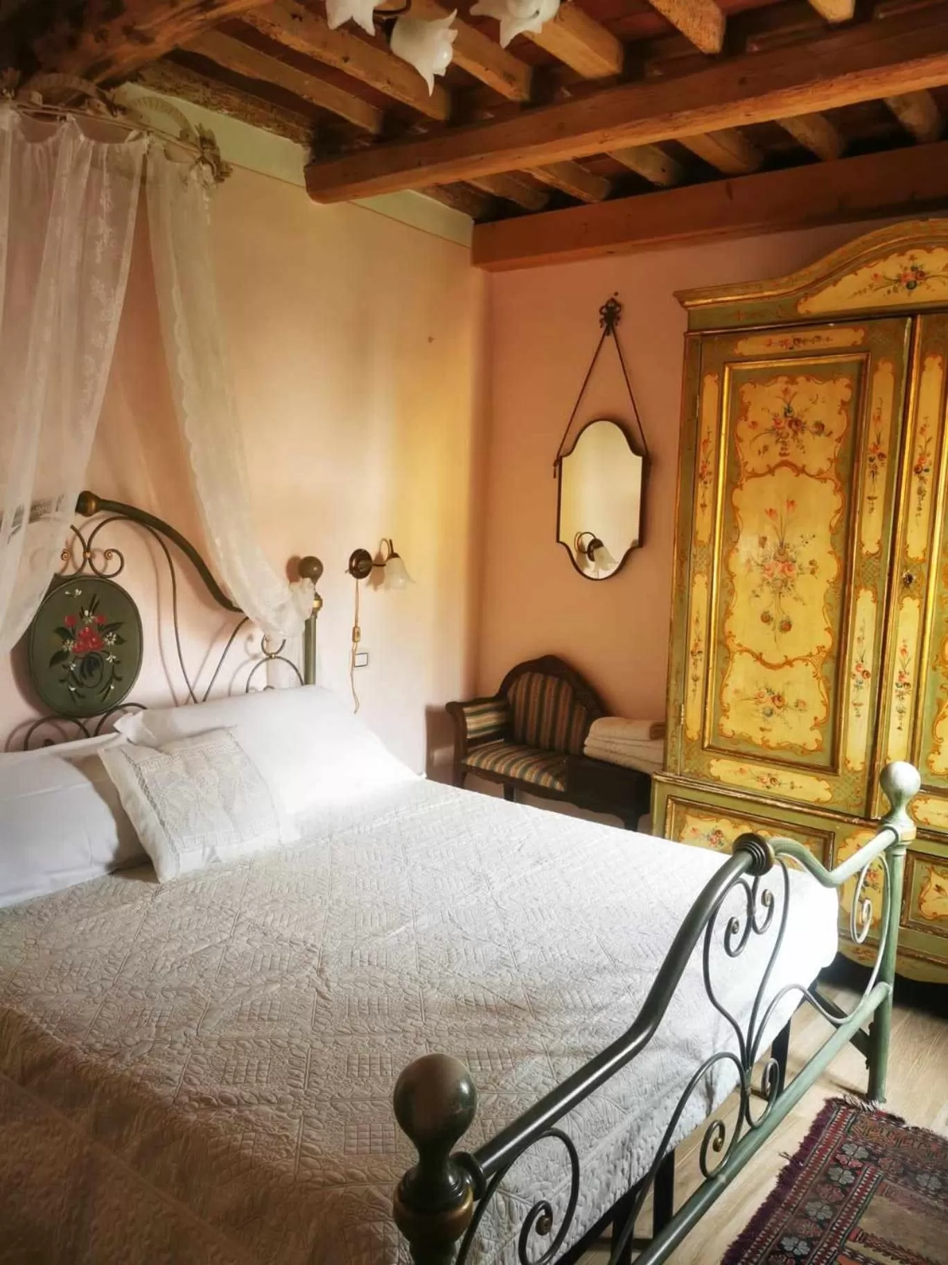 Small Double Room in BeB La Rosa Nel Verde