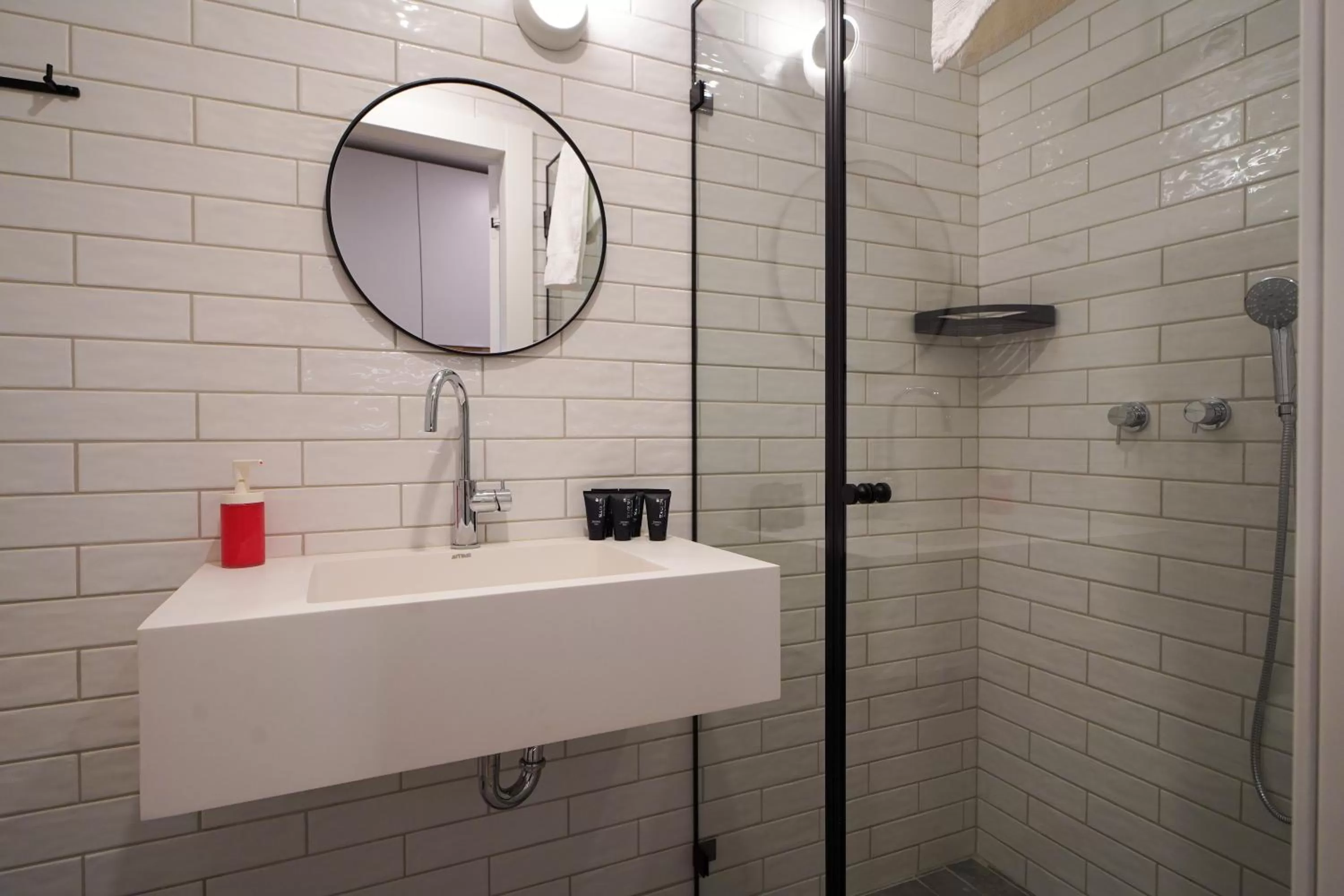 Bathroom in Urbanic Hotel