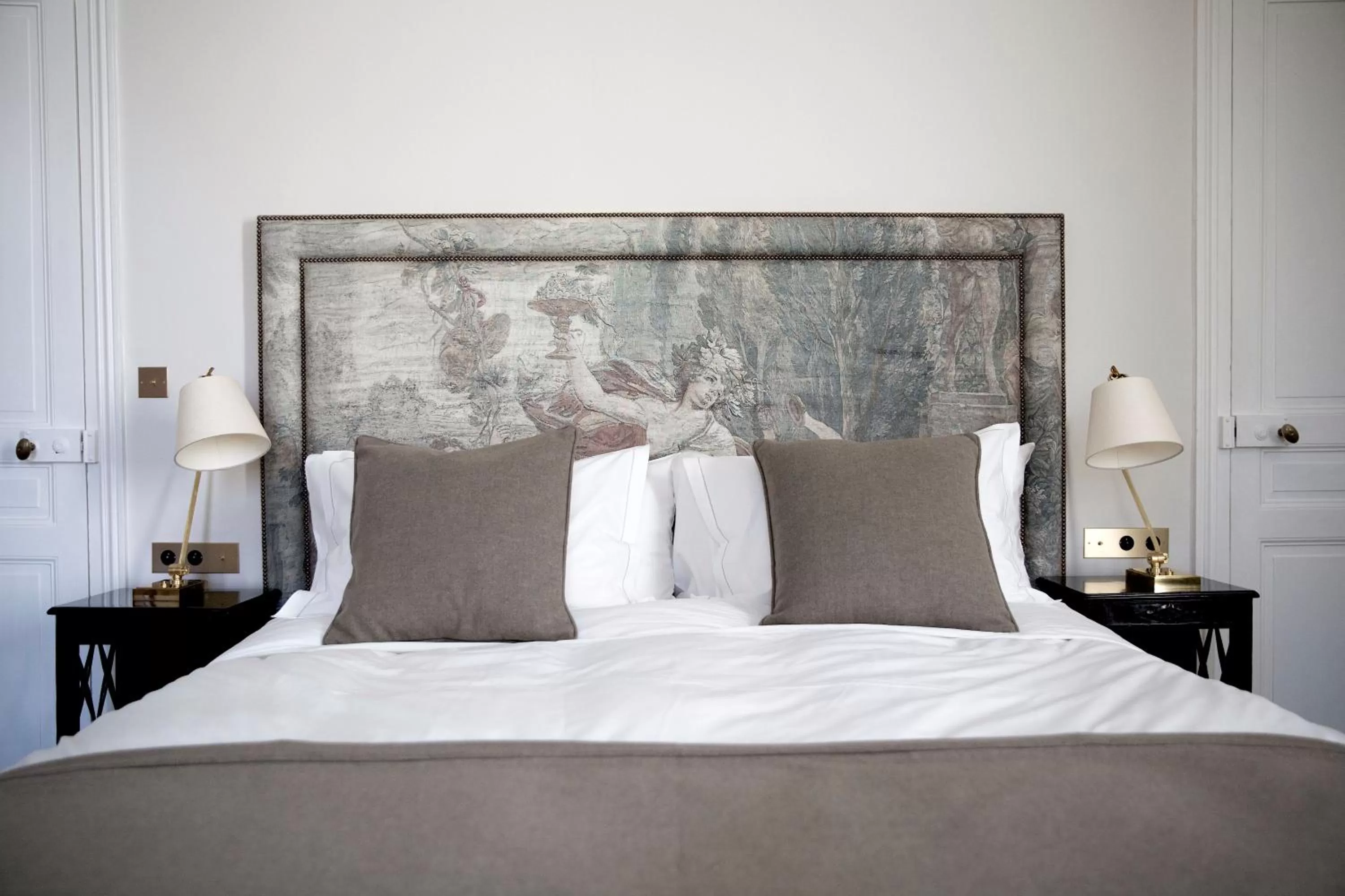 Bed in Le 25bis by Leclerc Briant