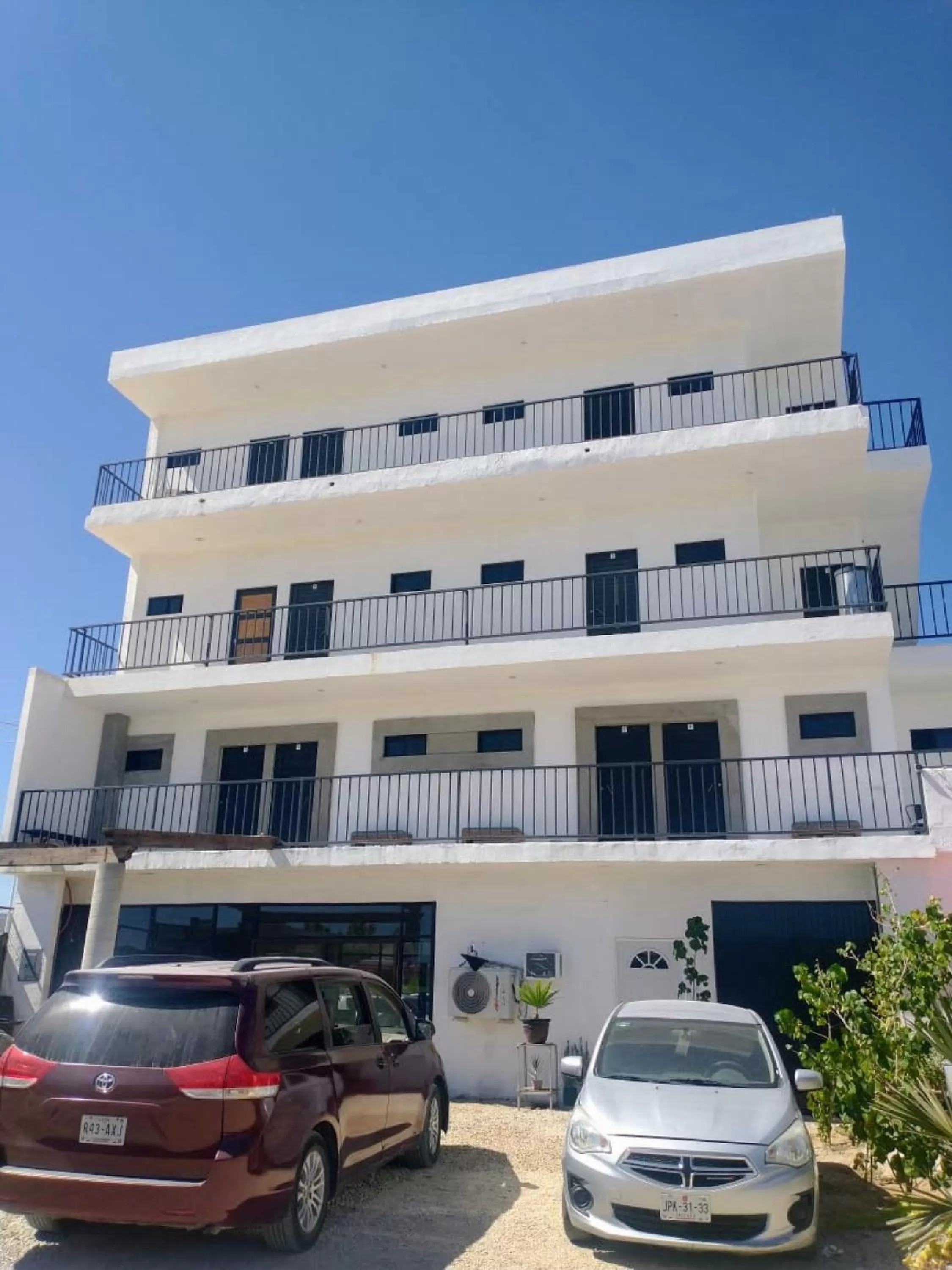 Facade/entrance, Property Building in OYO Hotel Aeropuerto, San José del Cabo