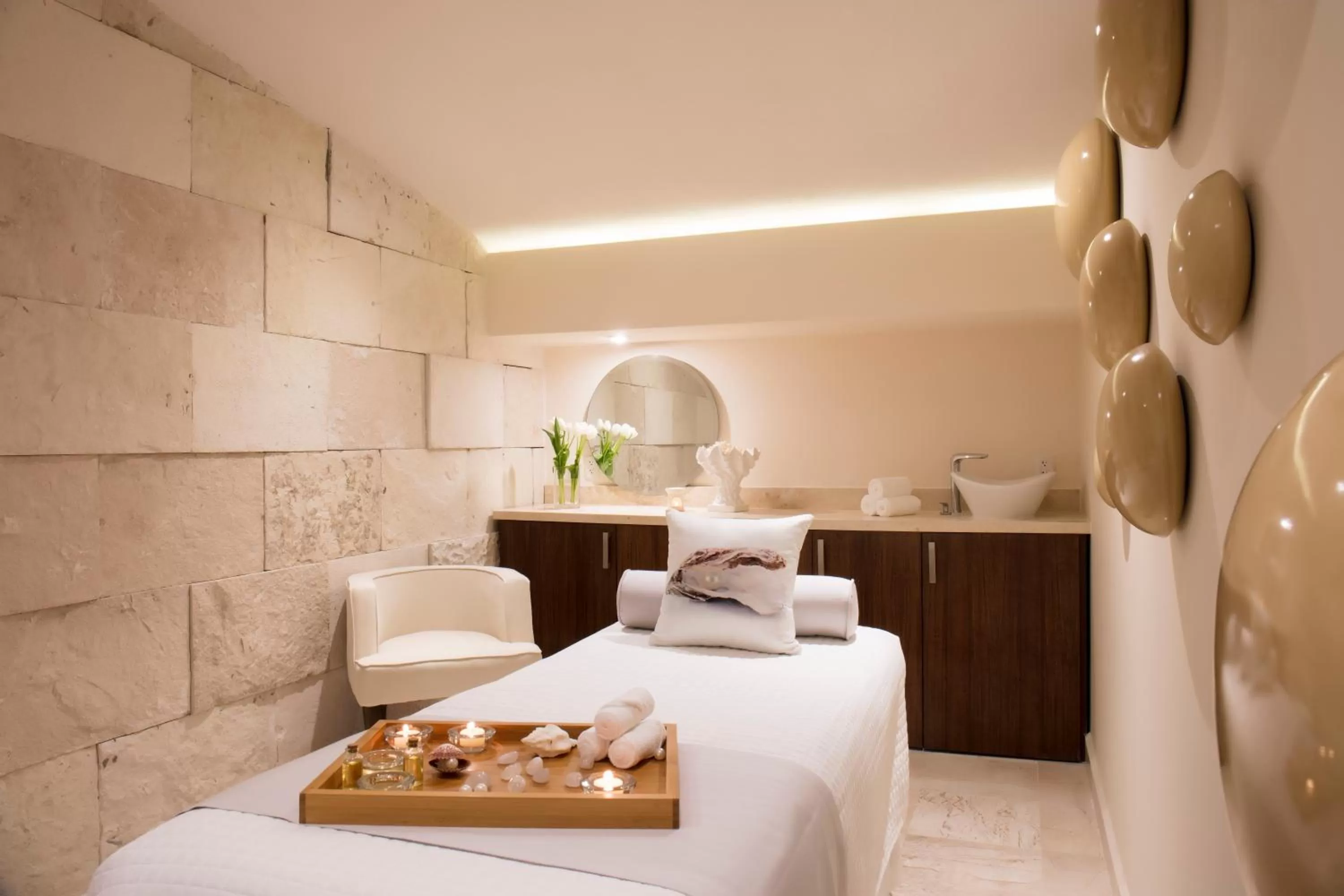 Spa and wellness centre/facilities, Bed in Crown Paradise Club Puerto Vallarta All Inclusive