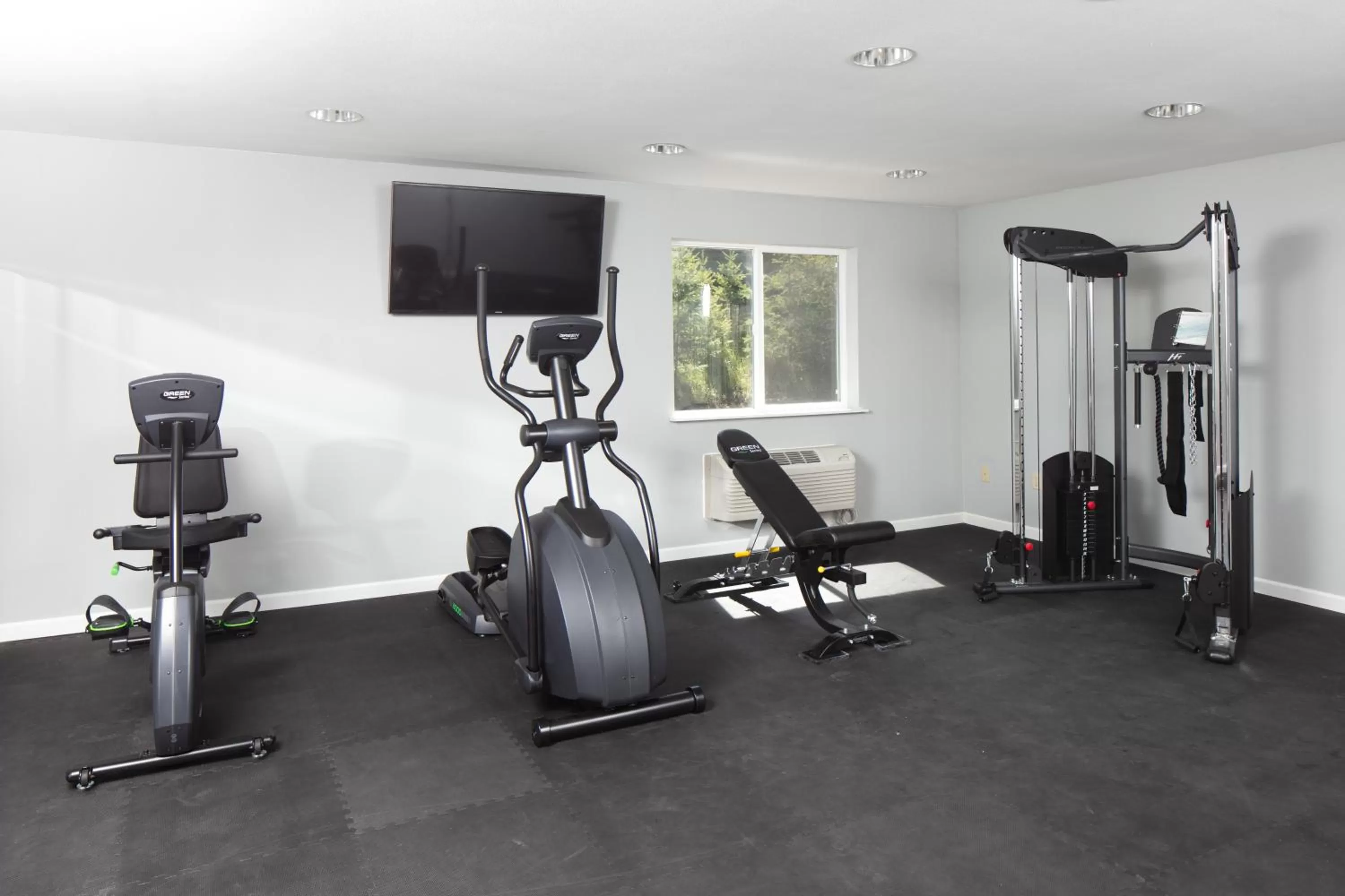 Fitness centre/facilities in Red Lion Inn & Suites Sequim at Olympic National Park