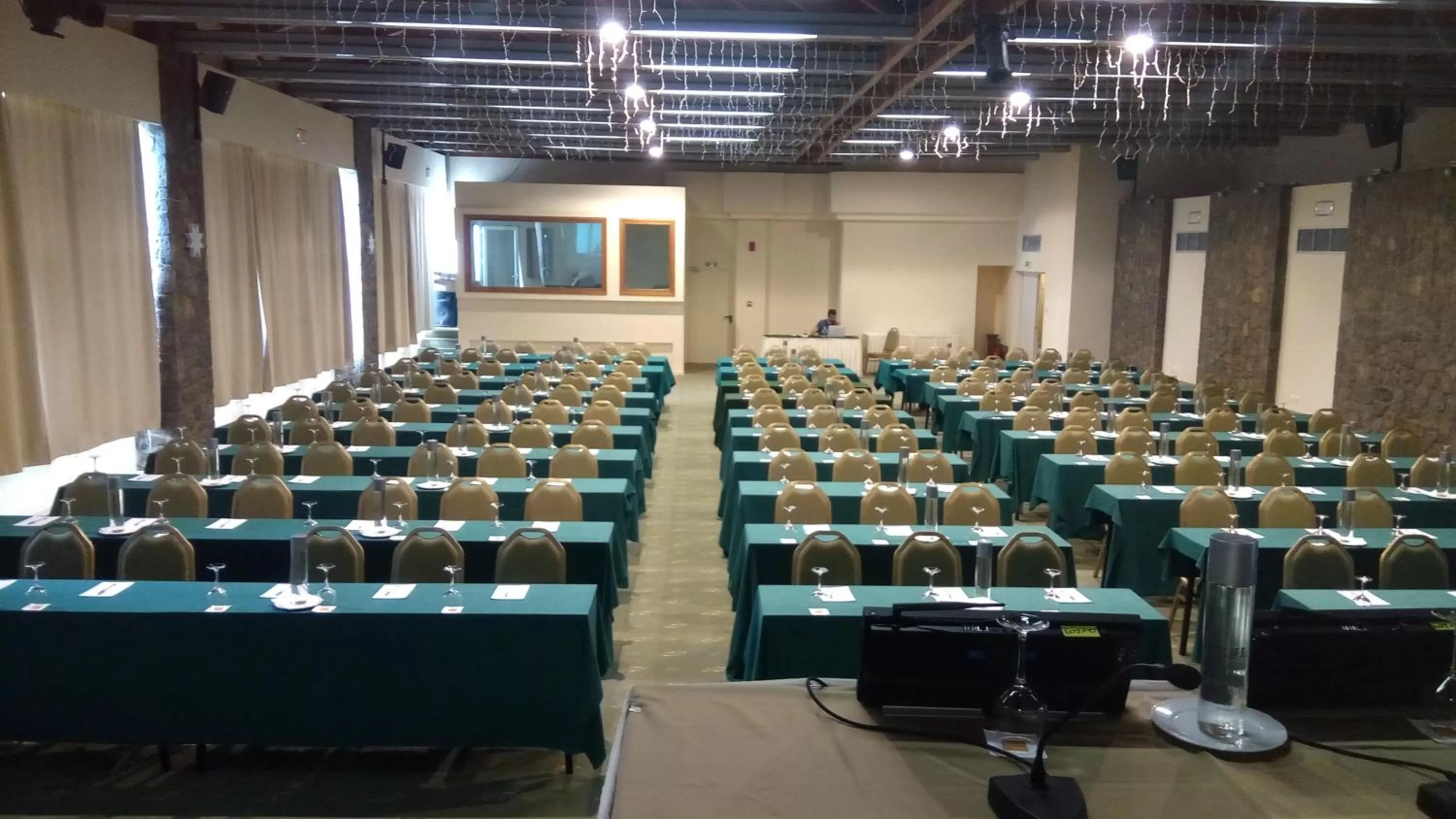 Banquet/Function facilities in Anemolia Mountain Resort