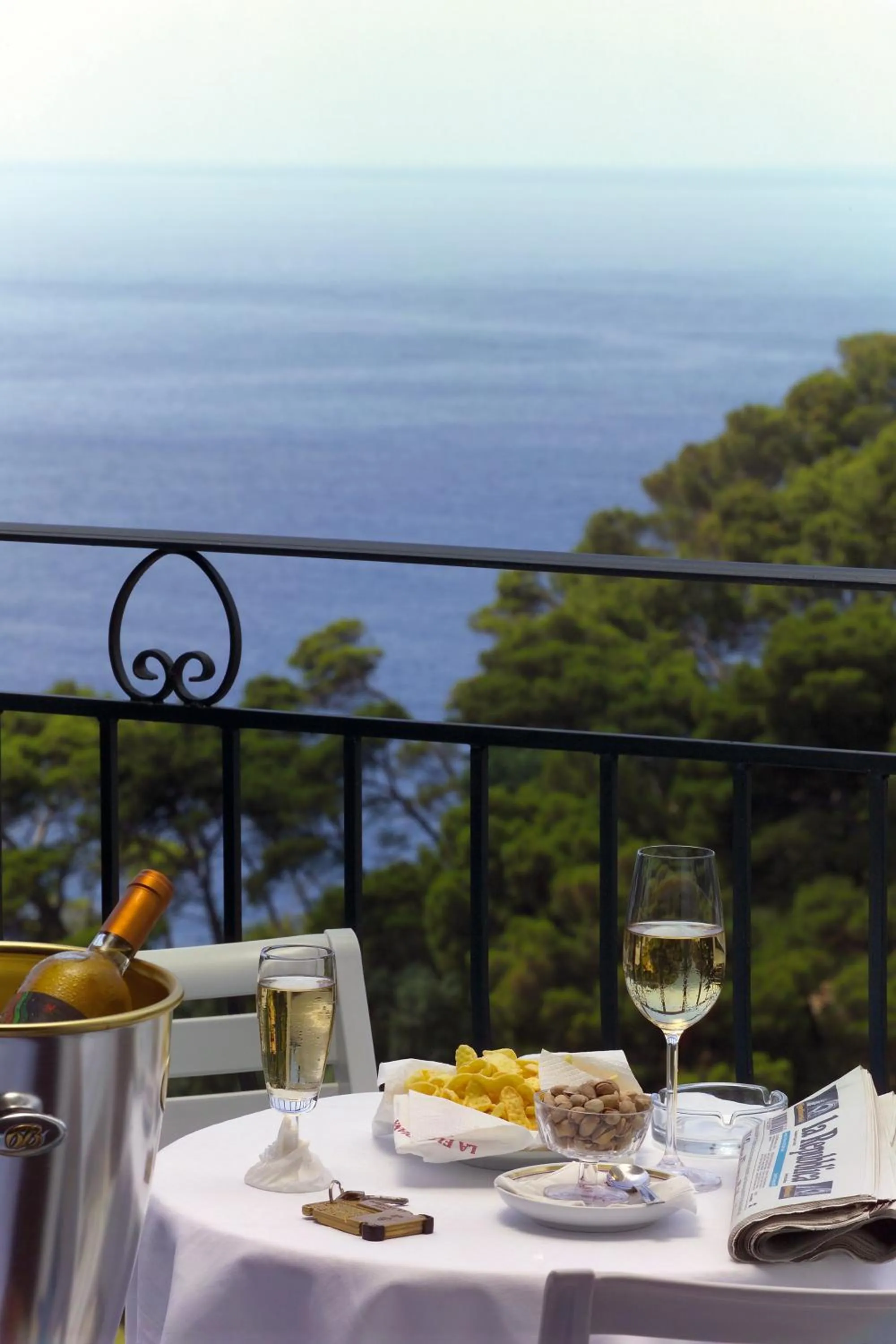 Restaurant/places to eat in Hotel La Floridiana