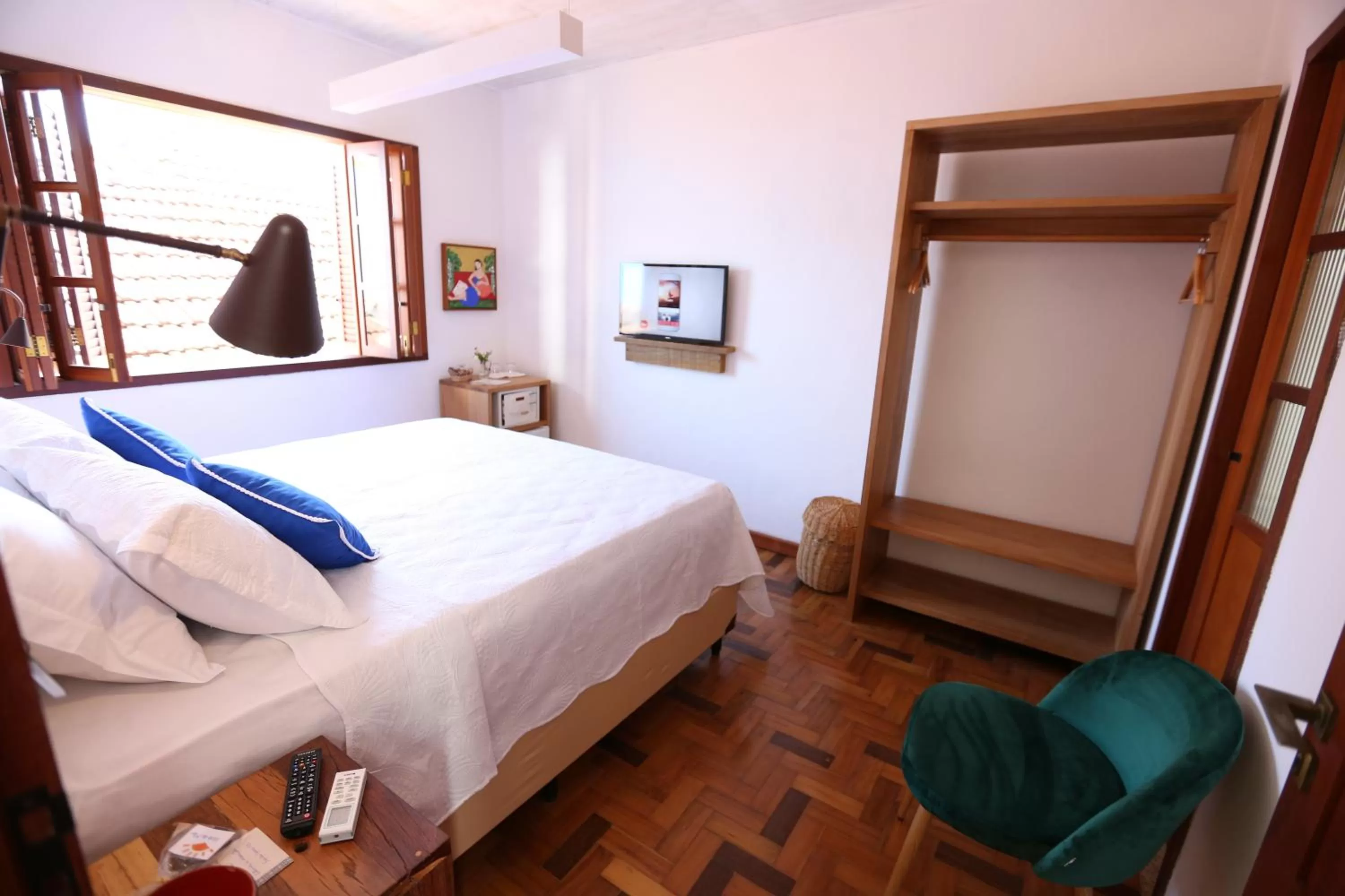 Bedroom, Bed in Green 53 Boutique Hotel