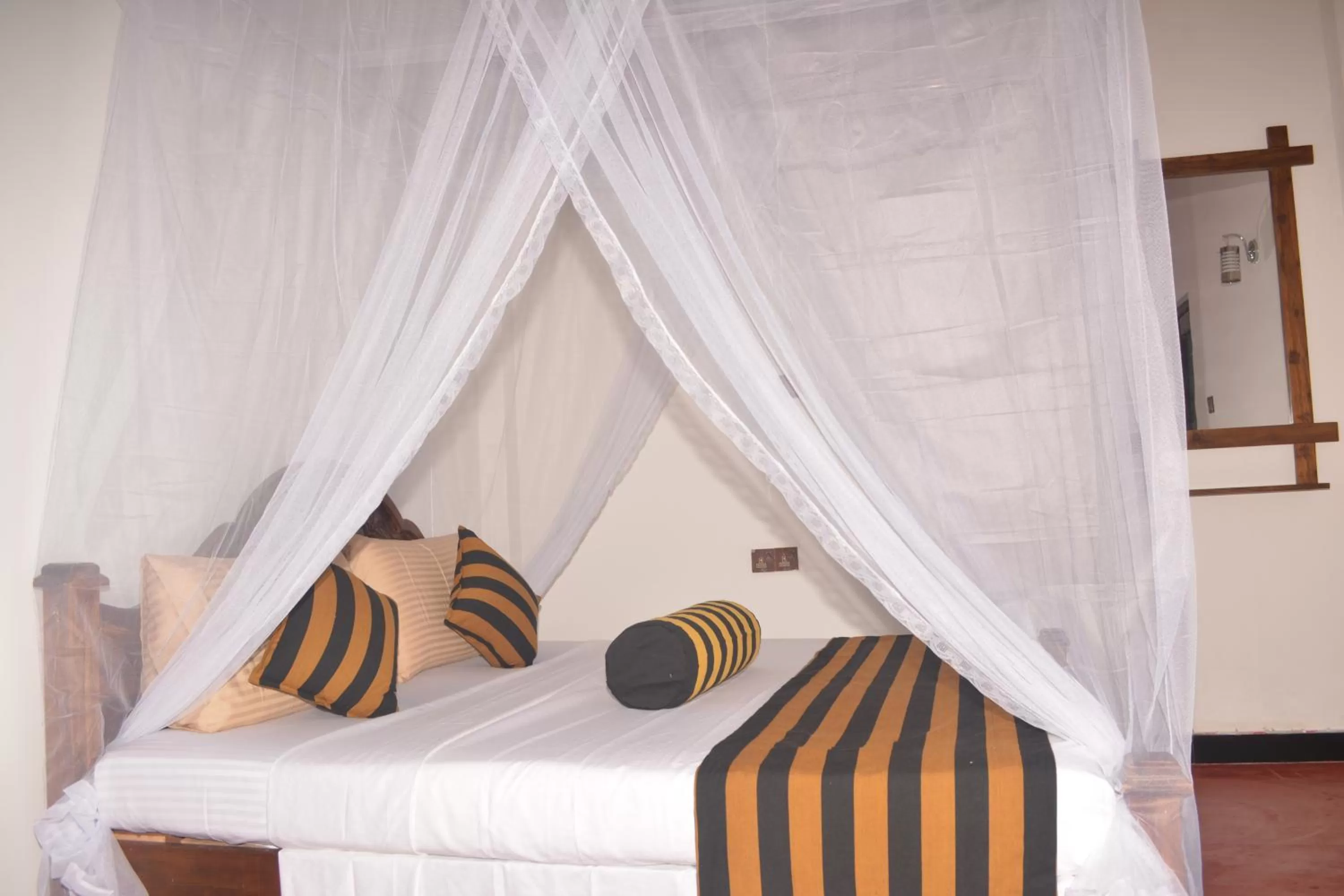 Bed in Ella River Face Inn