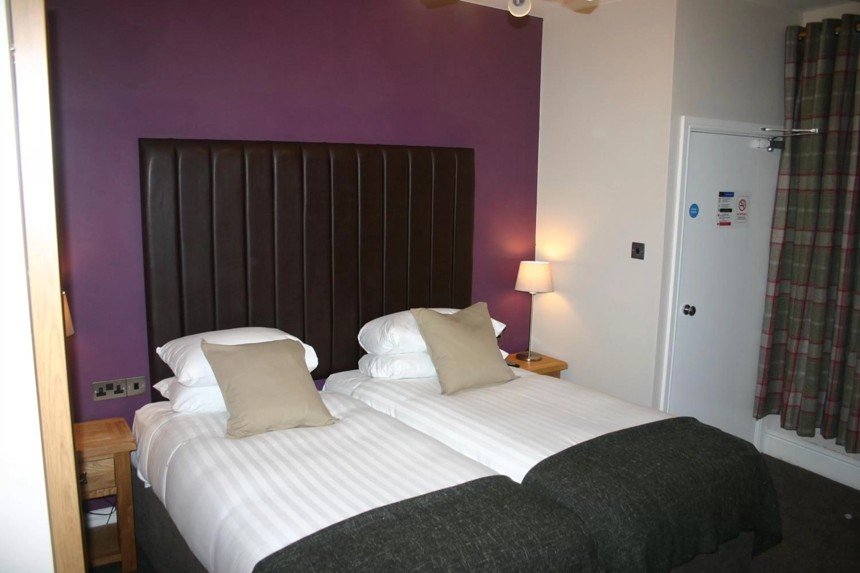 Bedroom, Bed in The Station