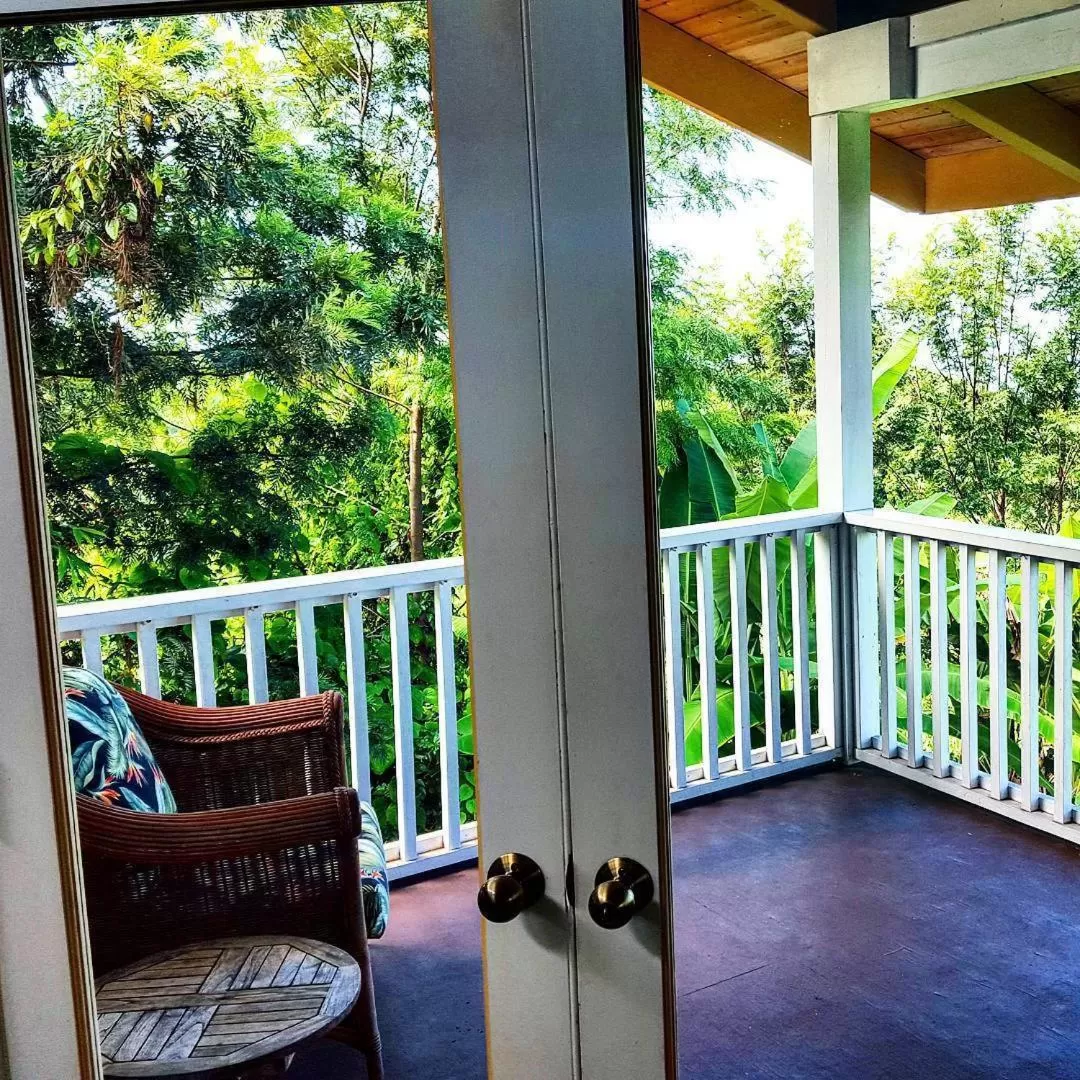 Day in Hale Hualalai