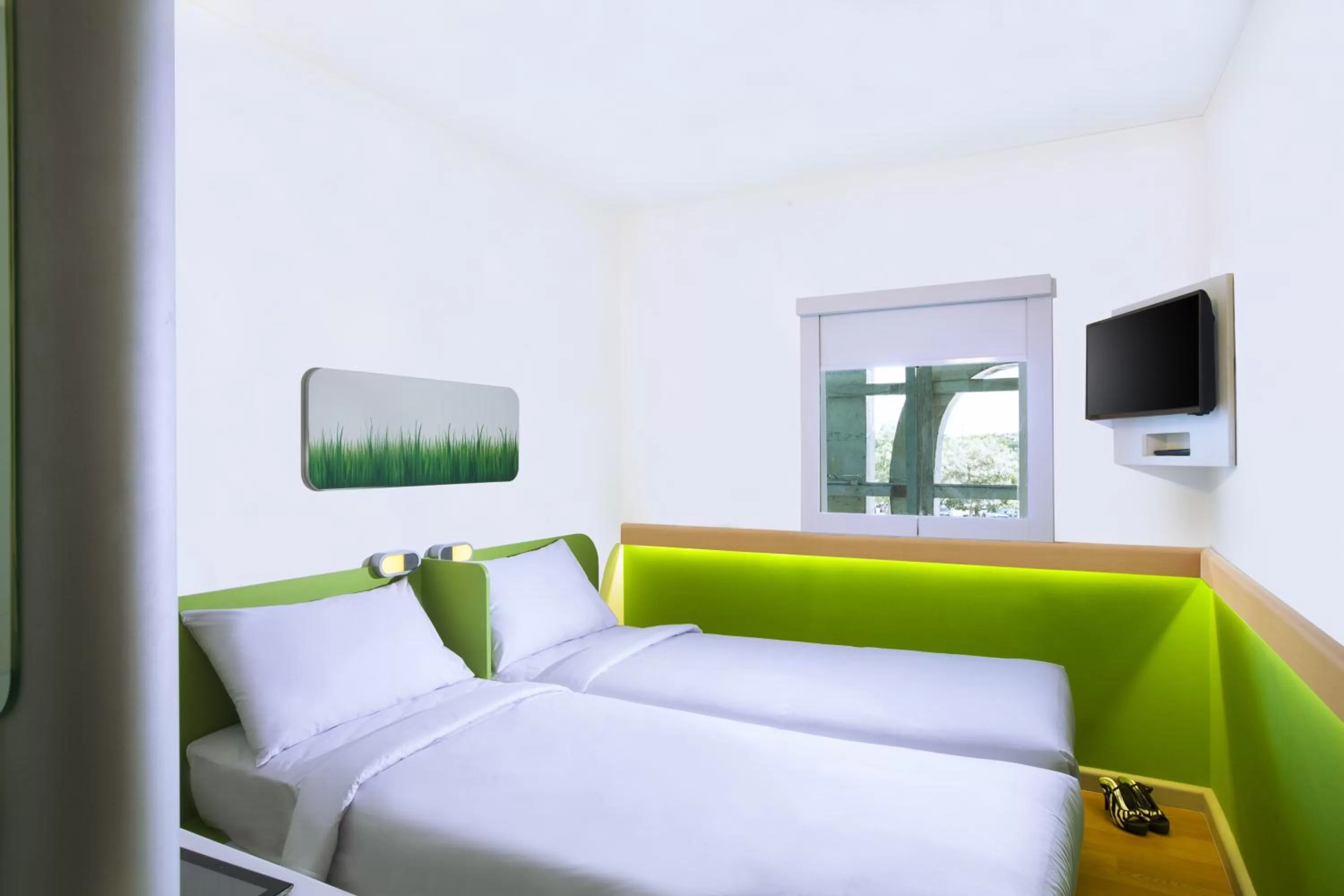 Bedroom, Bed in Cordia Hotel Makassar Airport
