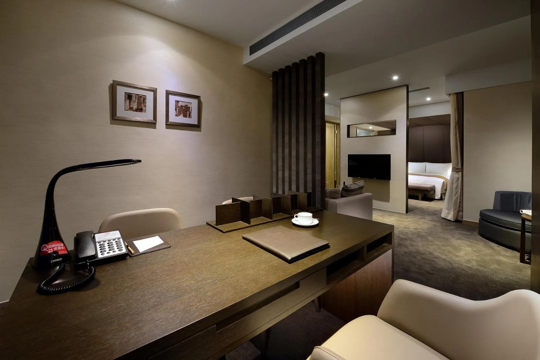 Bed in Hualien Holiday Hotel