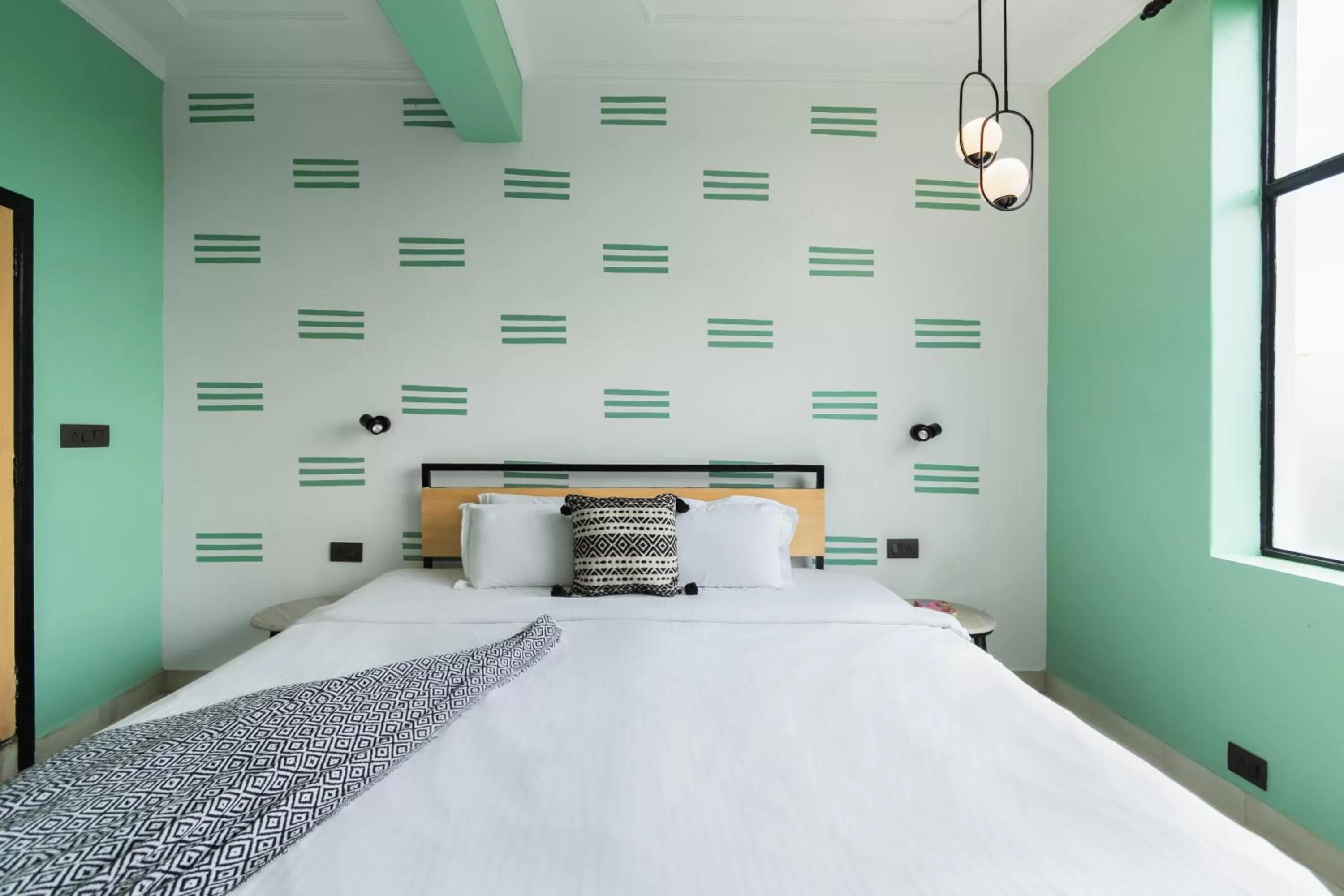 Bed in LetsBunk Poshtel & Suites