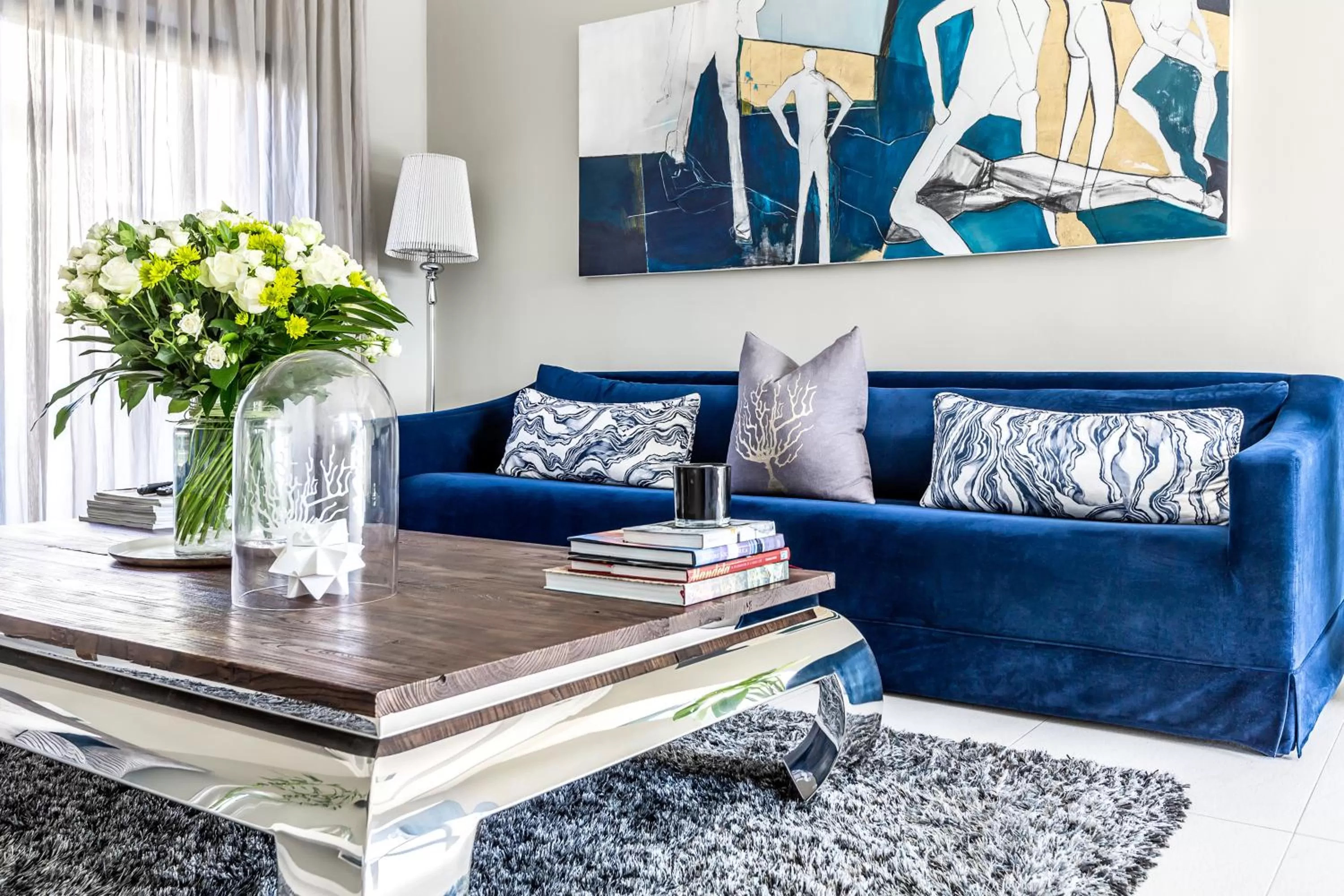 Communal lounge/ TV room in Bliss Boutique Hotel