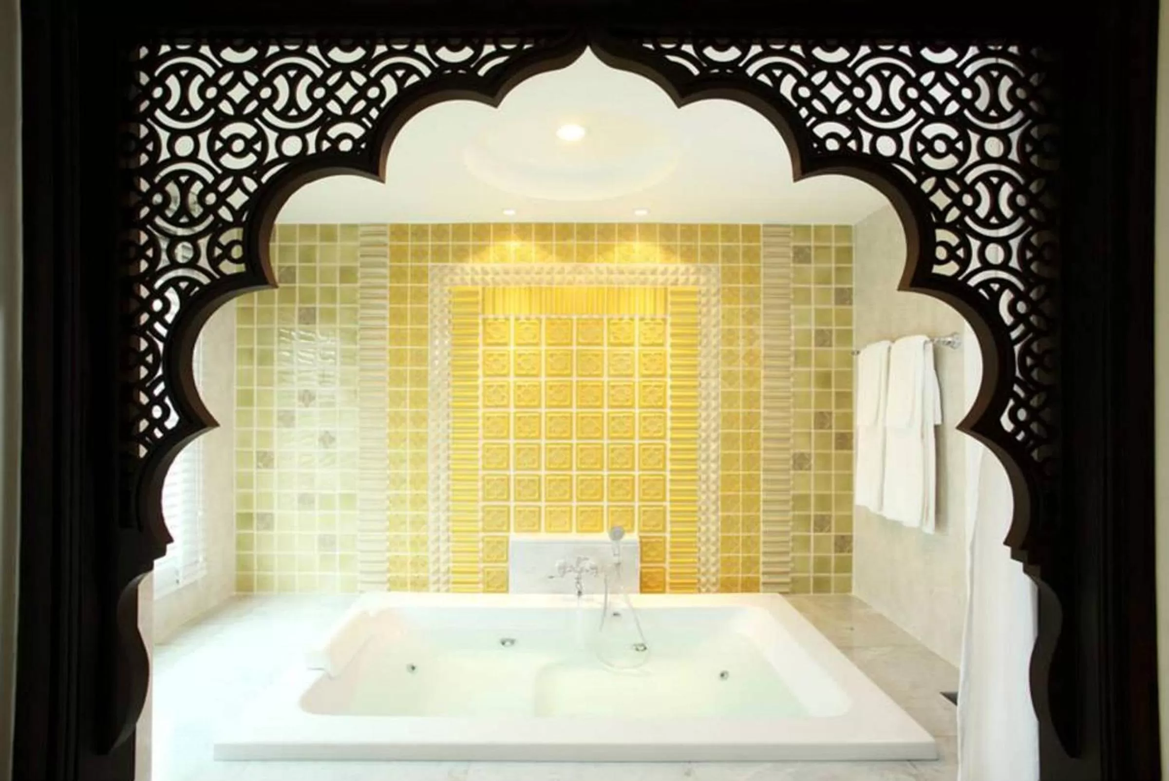 Bathroom, Bed in Chillax Resort