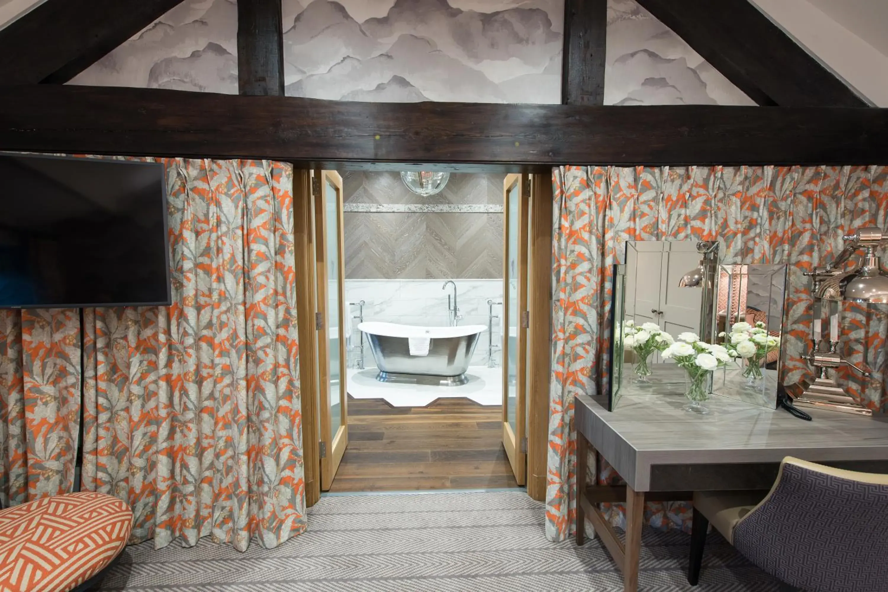 One-Bedroom Suite in Fence Gate Lodge One-Bedroom Suite in Fence Gate Lodge