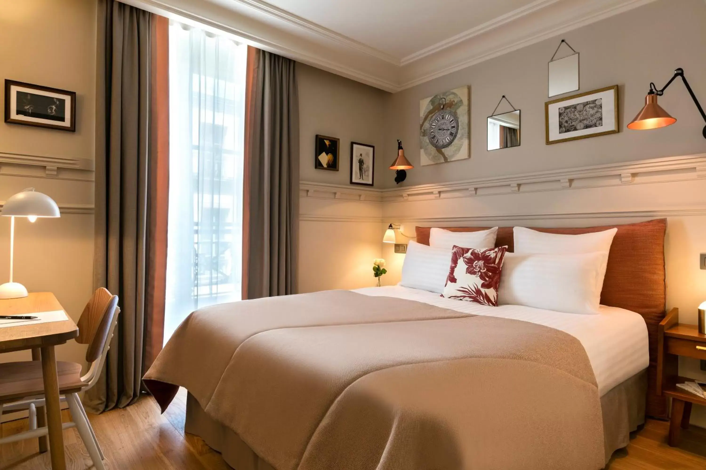 Single Room in Royal Madeleine Hotel & Spa Single Room in Royal Madeleine Hotel & Spa