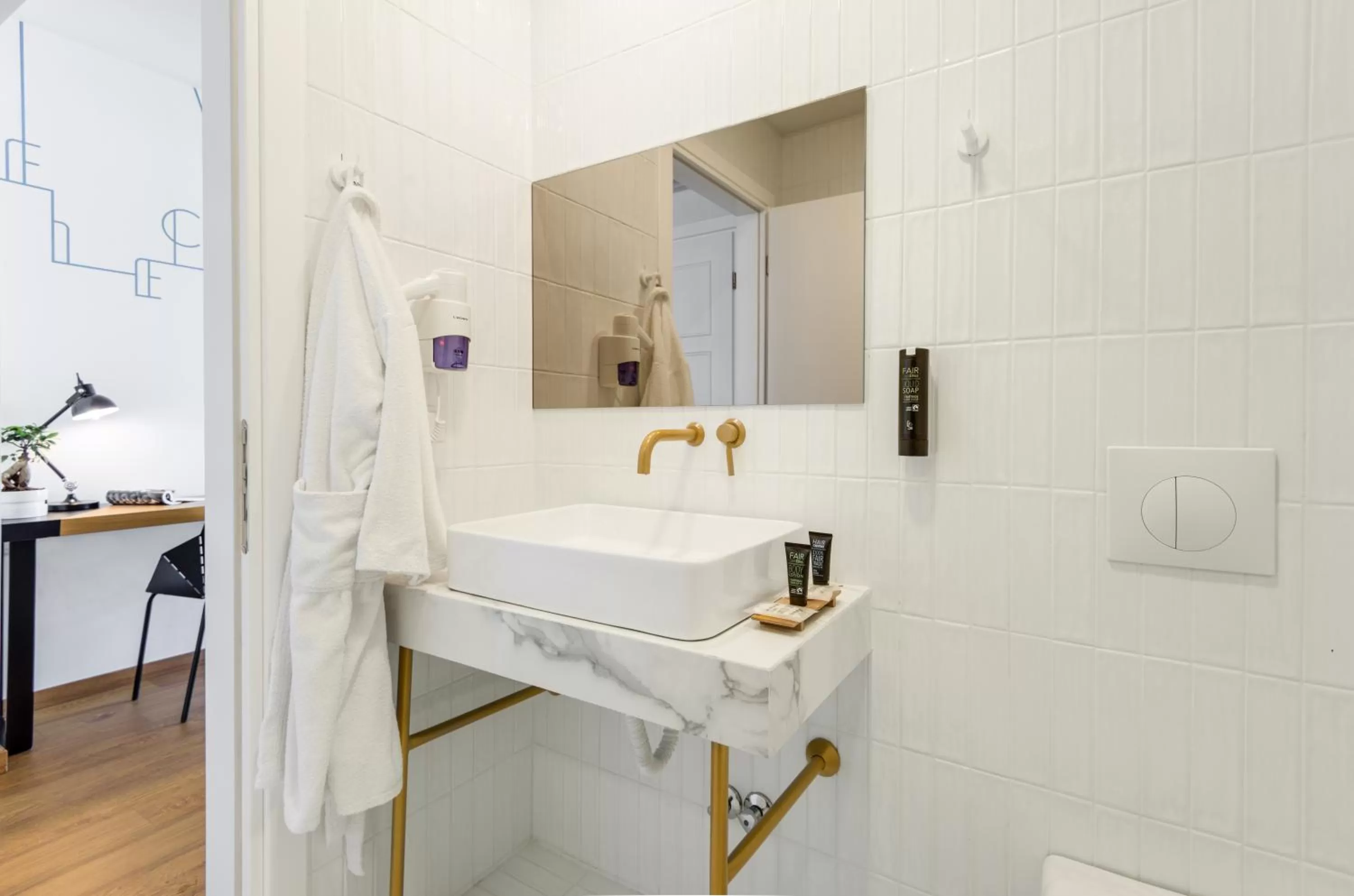 Bathroom in Colors Urban Hotel Thessaloniki