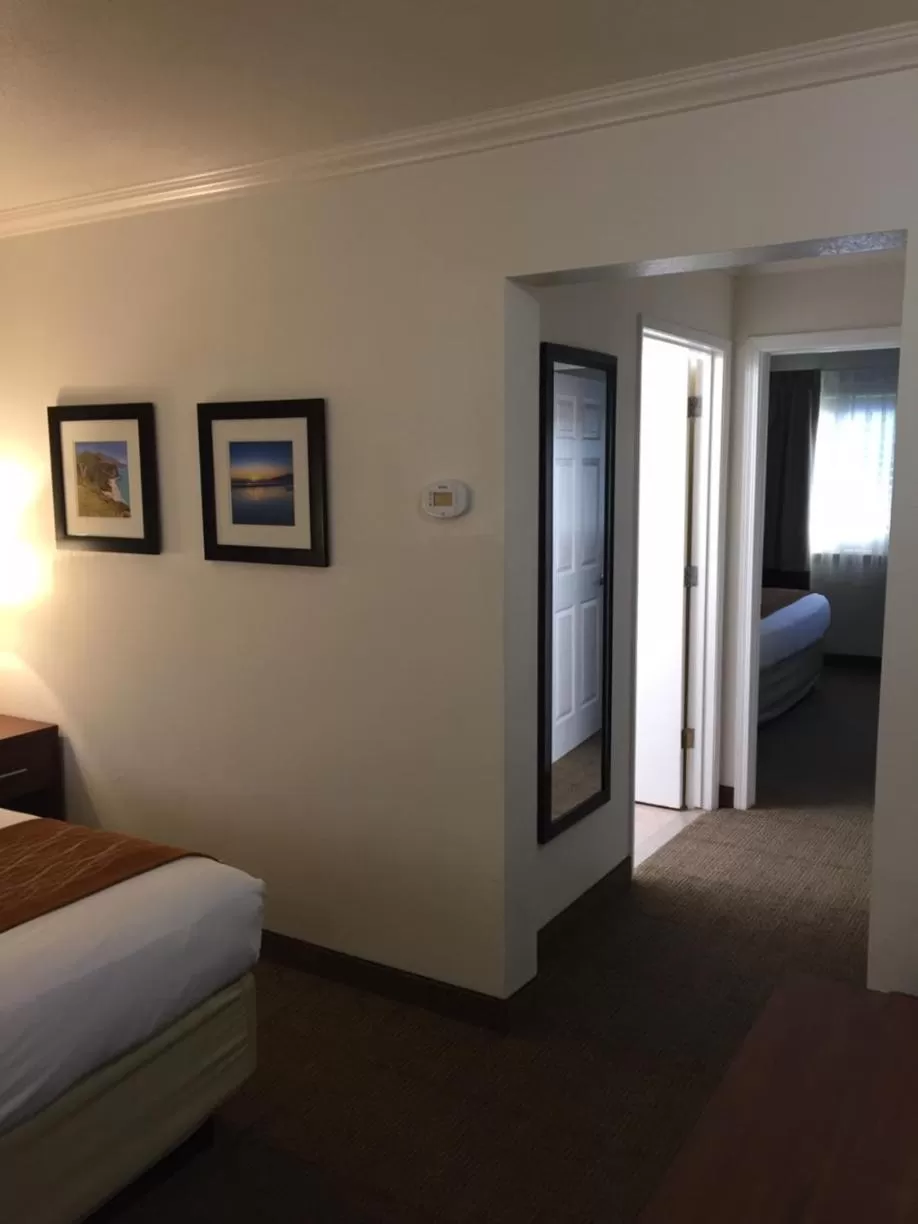 Quadruple Room - Non-Smoking in Comfort Inn