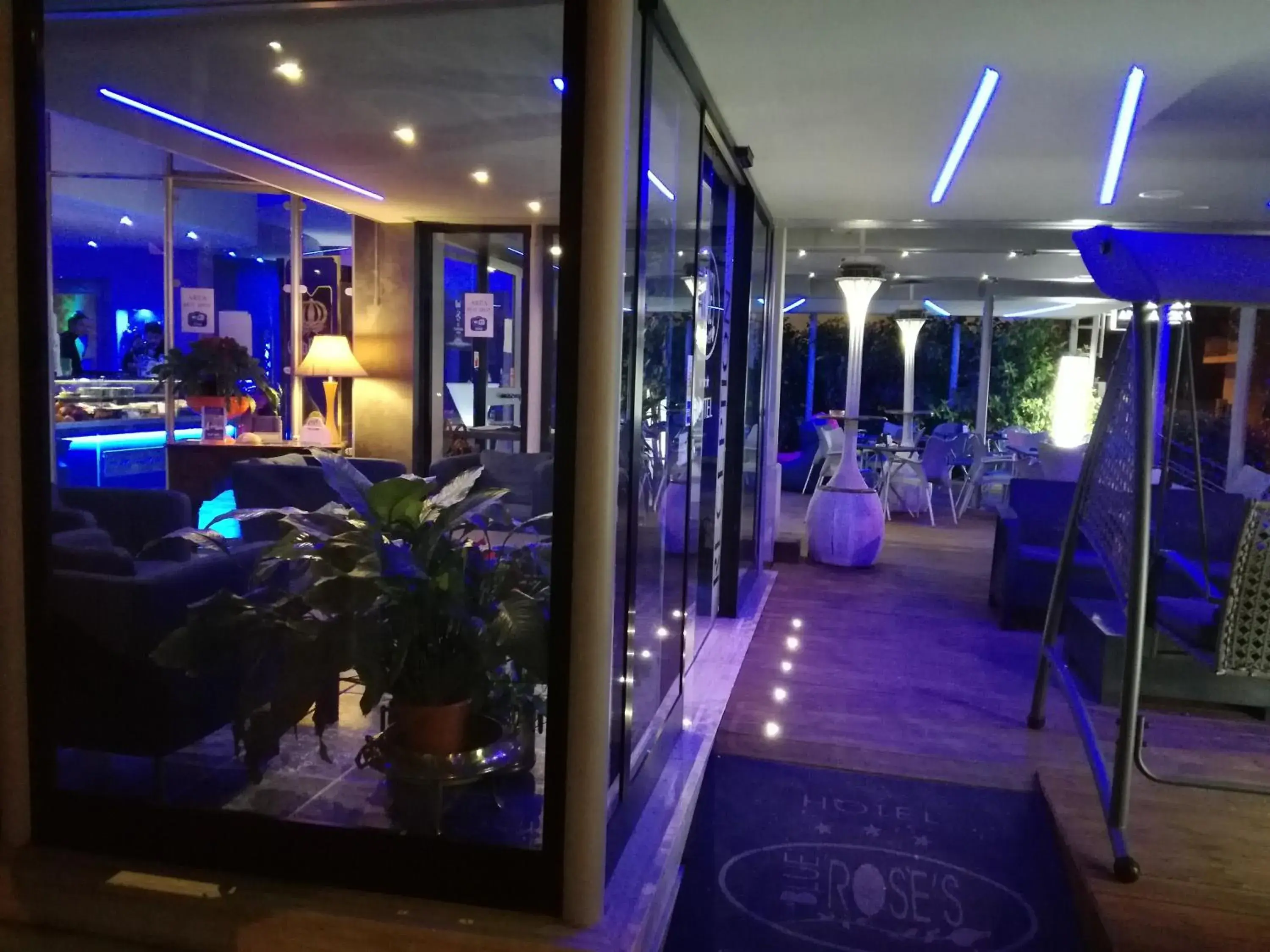 Hotel Blue Rose's Hotel Blue Rose's