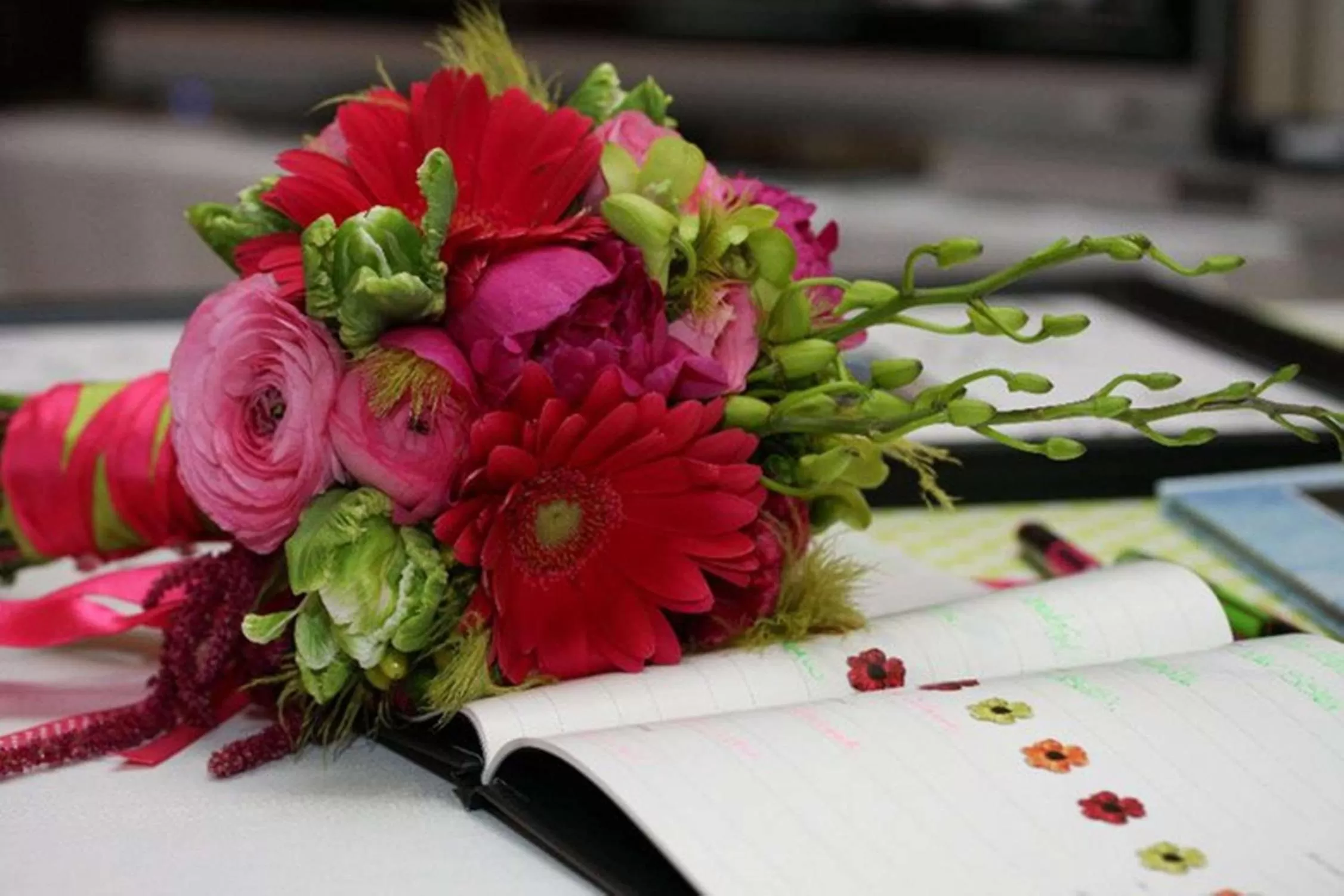 Dining area in Hampton Inn & Suites Salt Lake City Airport