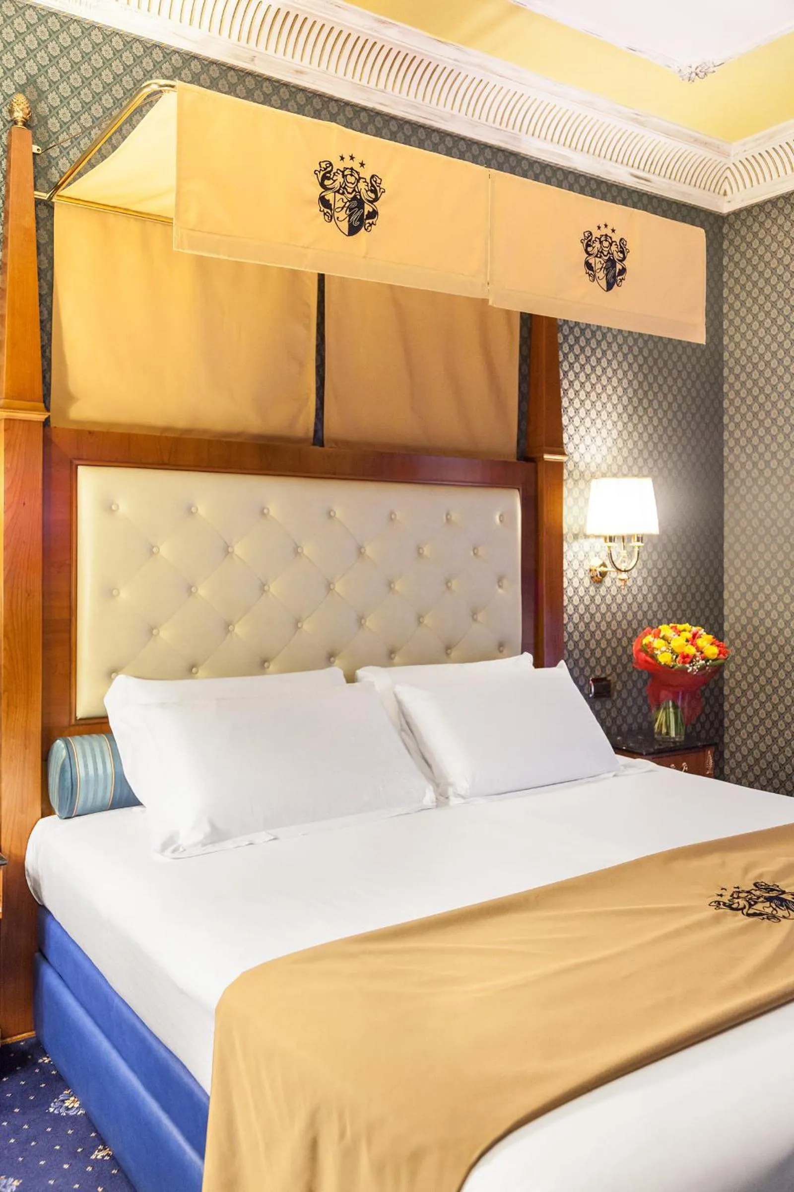 Bedroom, Bed in Hotel Manfredi Suite In Rome