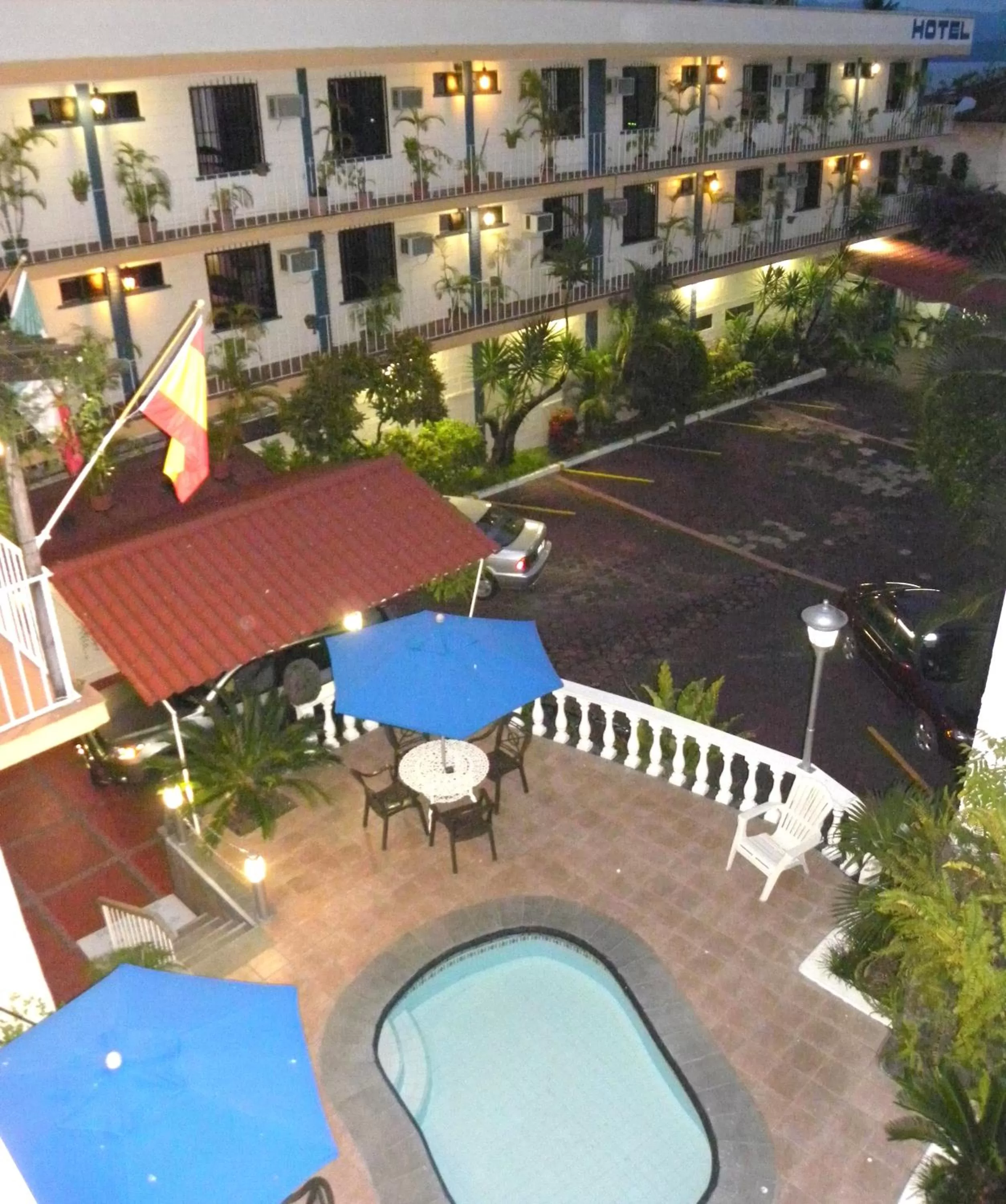 Swimming pool in Arcos hotel