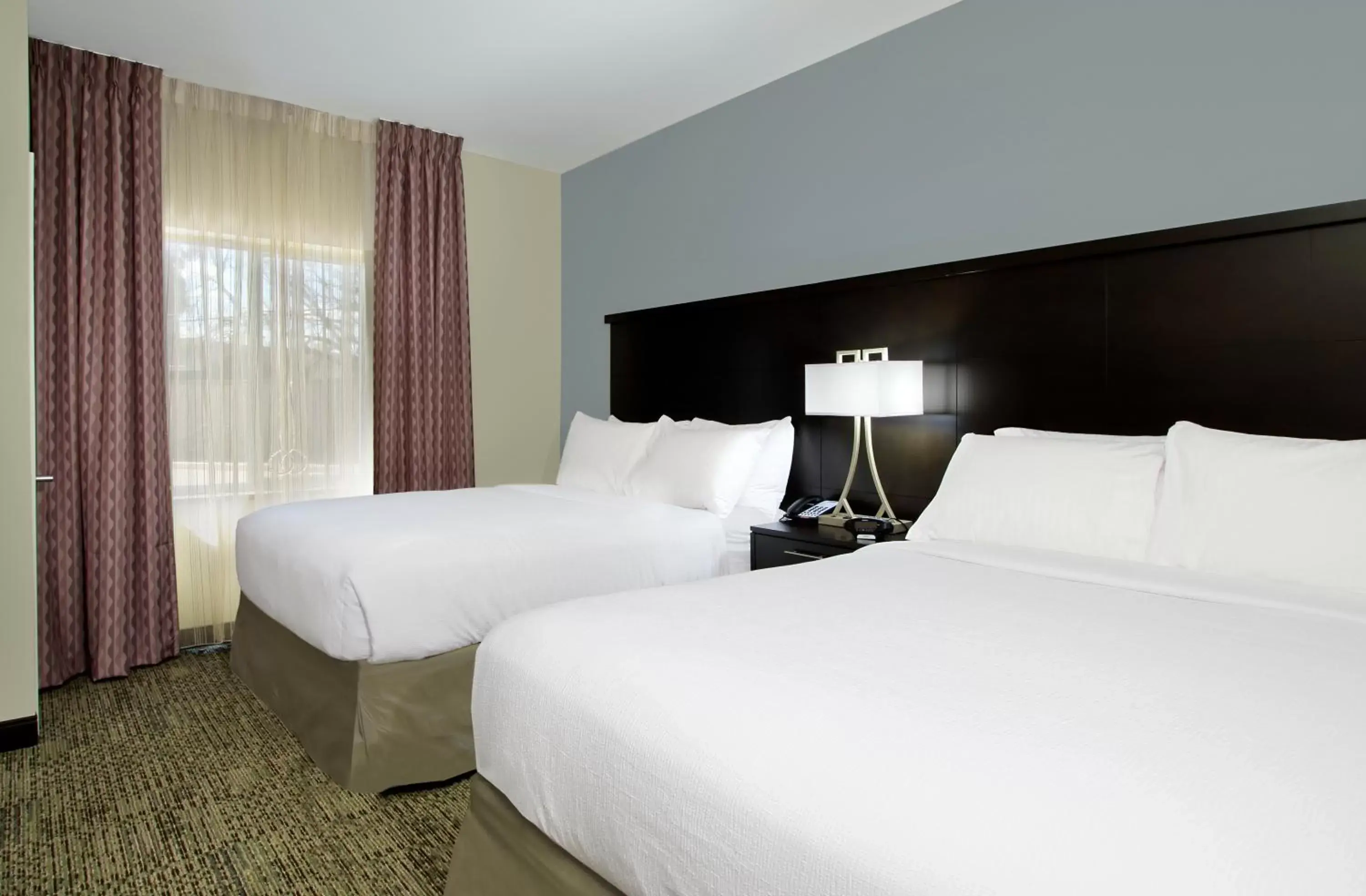 Queen Suite with Two Queen Beds and Mobility Accessible Bathtub - Non-Smoking in Staybridge Suites - Houston - Medical Center by IHG Queen Suite with Two Queen Beds and Mobility Accessible Bathtub - Non-Smoking in Staybridge Suites - Houston - Medical Center by IHG