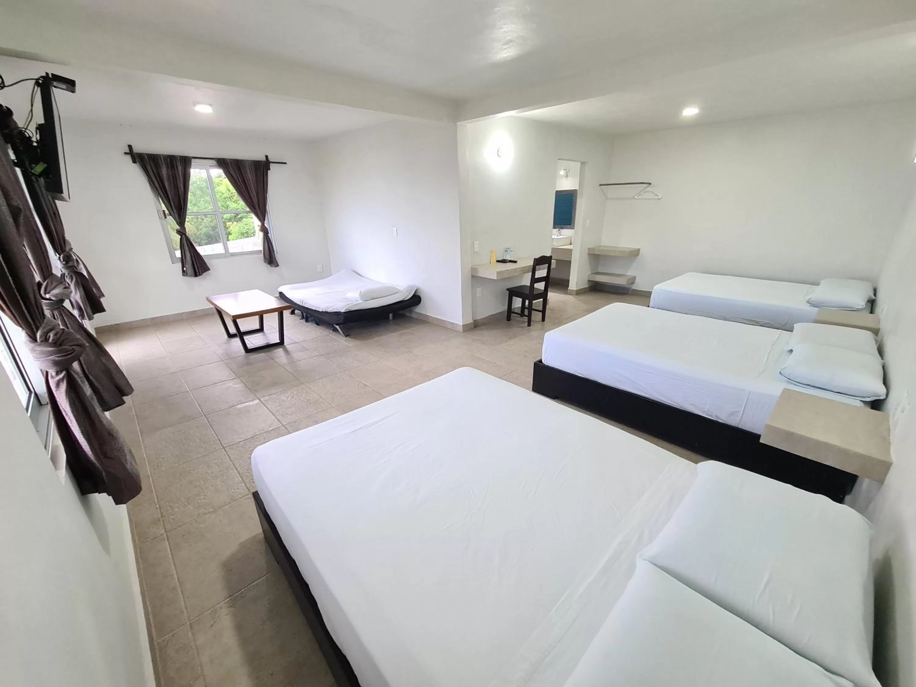 Photo of the whole room, Bed in Hotel Vista Laguna Bacalar