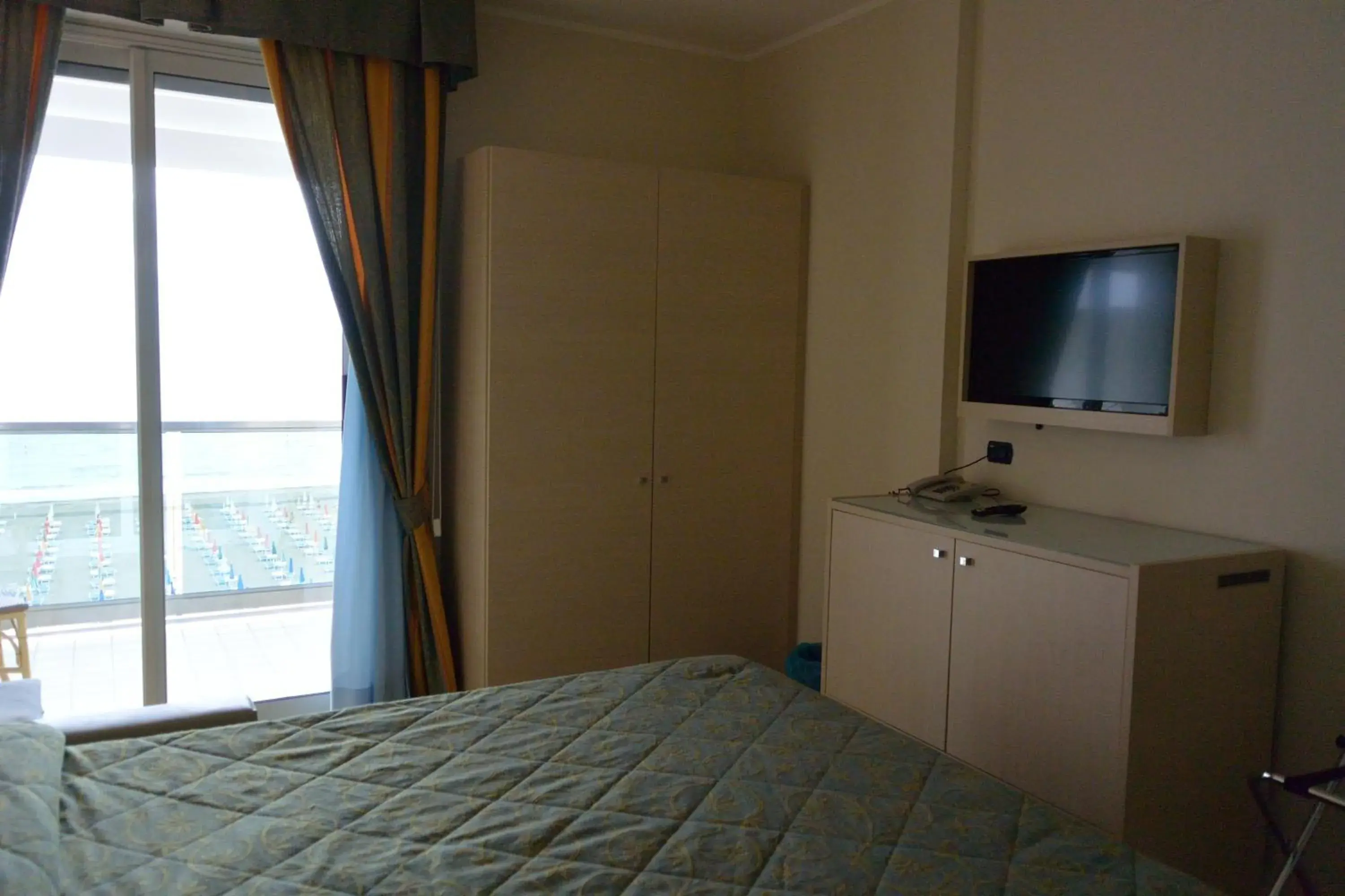 Double Room with Balcony and Sea View in Hotel Columbus Double Room with Balcony and Sea View in Hotel Columbus