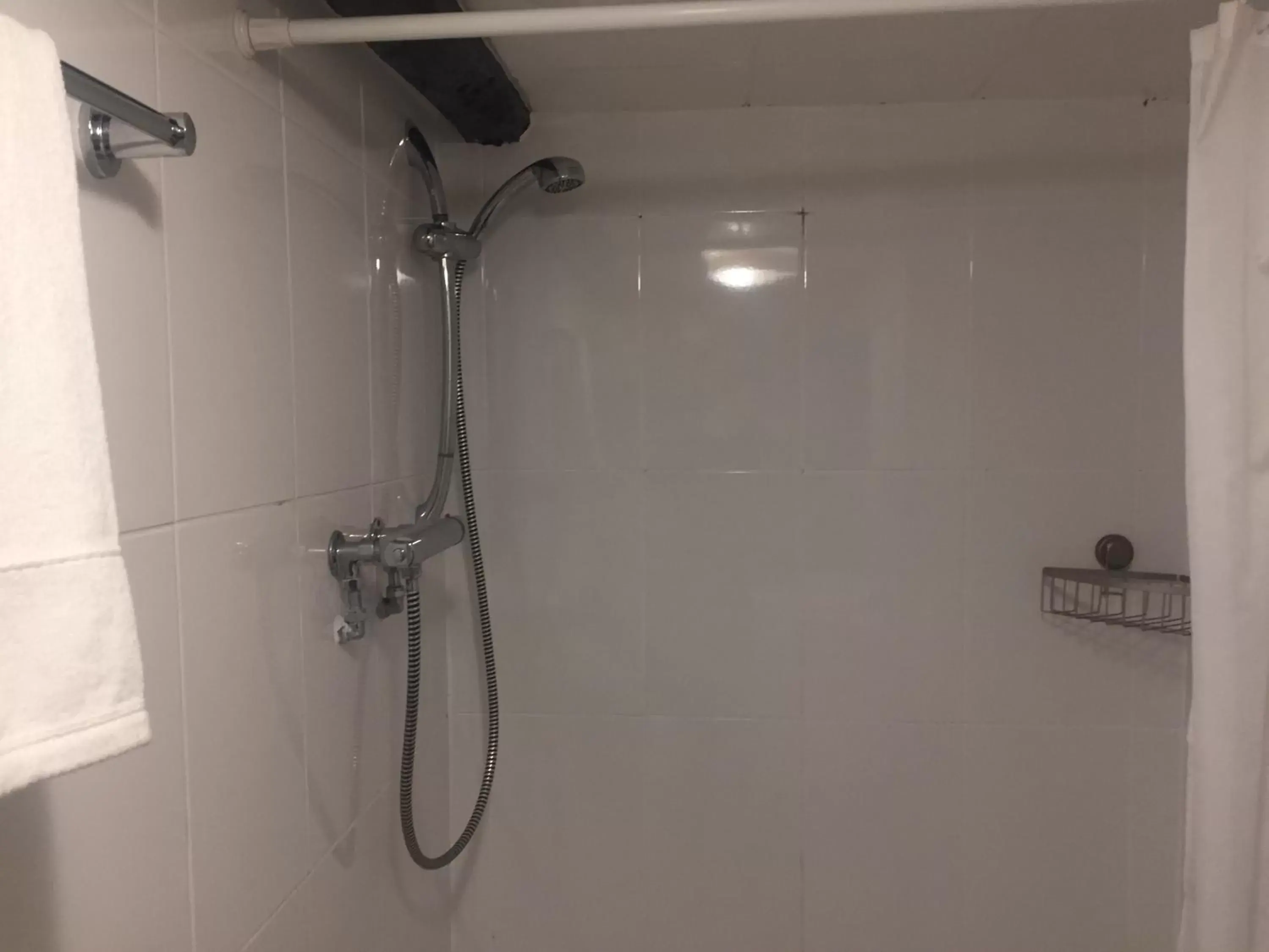 Standard Double or Twin Room in Findon Rest Ltd Standard Double or Twin Room in Findon Rest Ltd