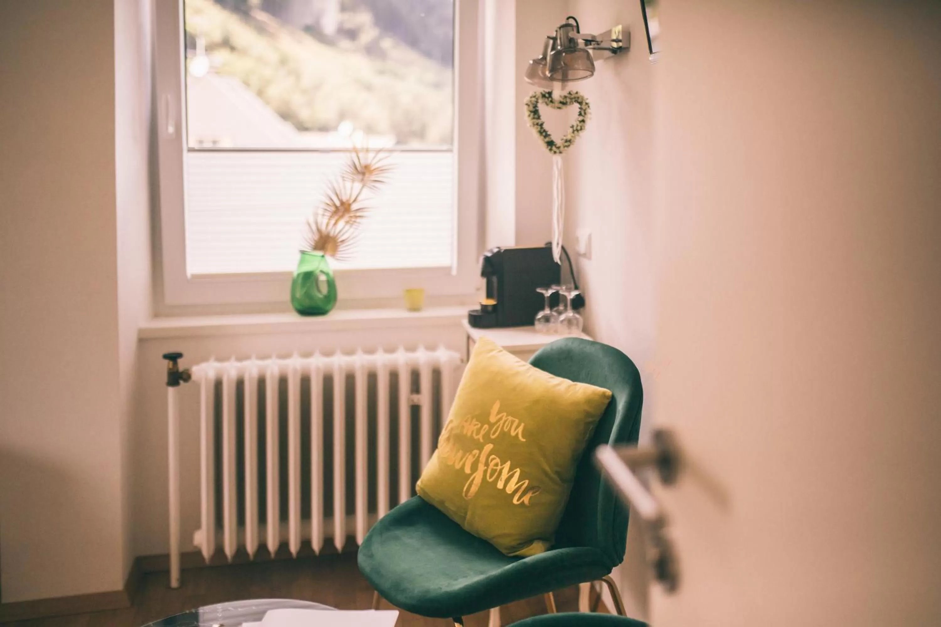 Photo of the whole room, Seating Area in Nefer, Haus