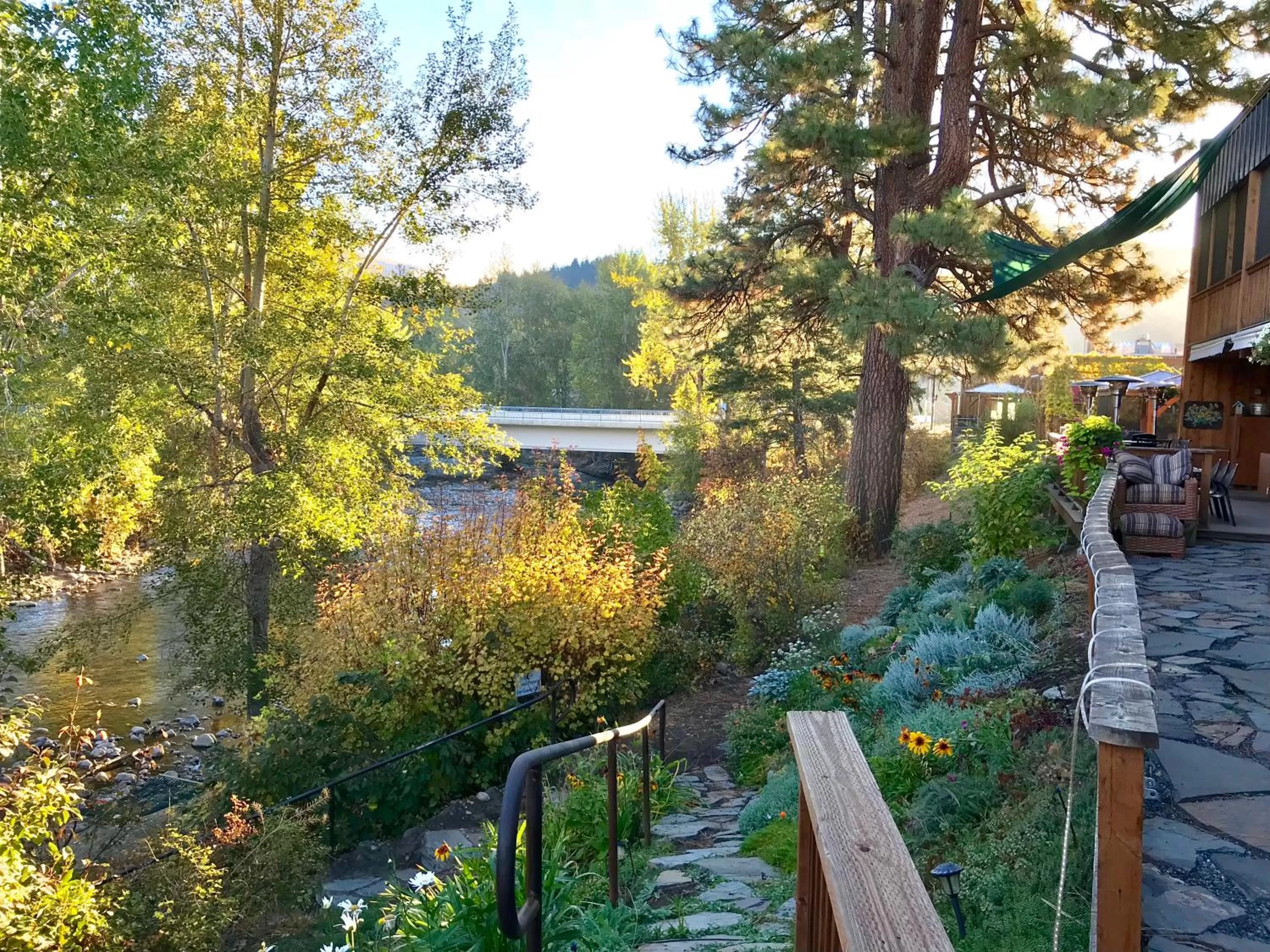 Garden in Twisp River Suites