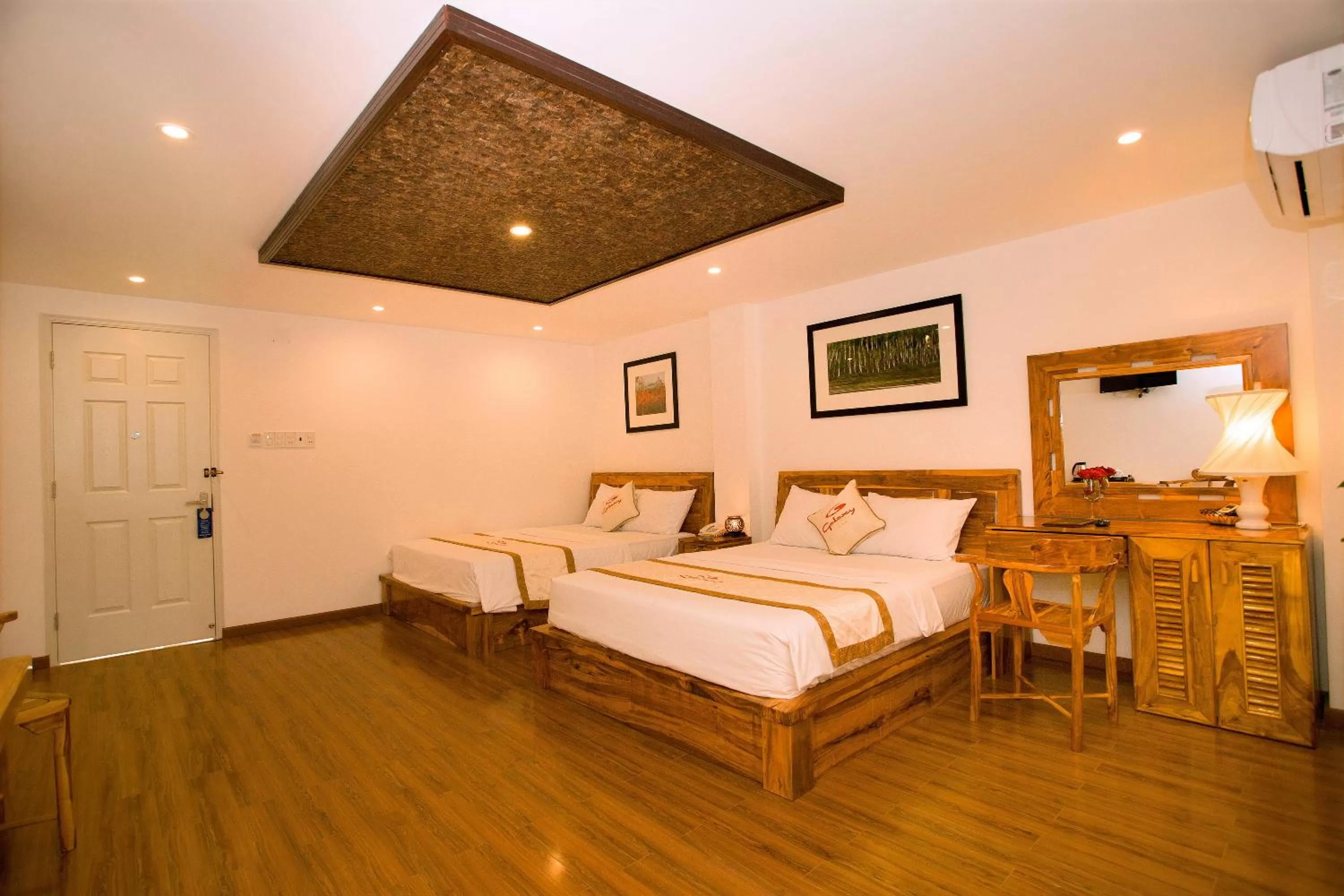 Photo of the whole room, Bed in Rex Hotel & Apartment