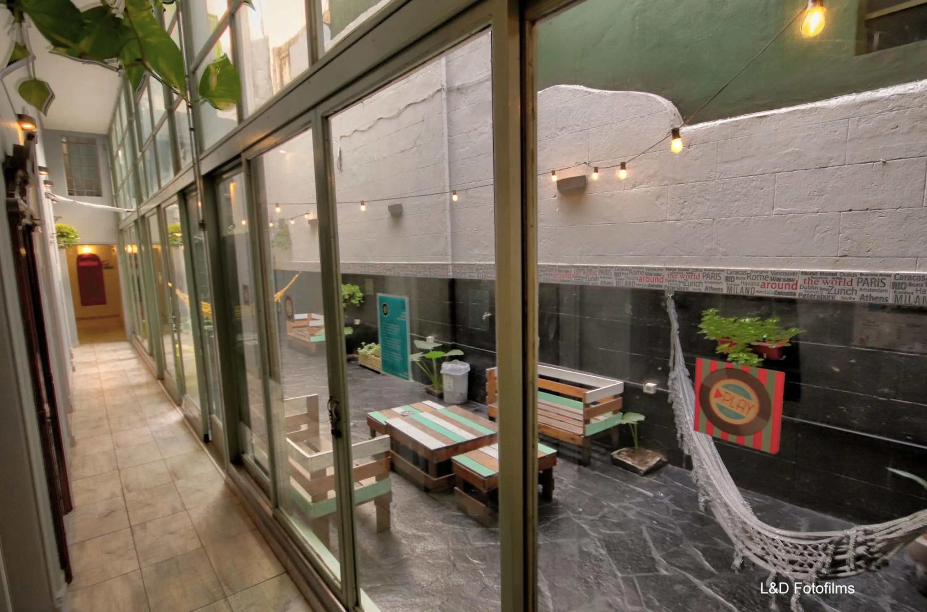 Patio in Play Hostel Arcos