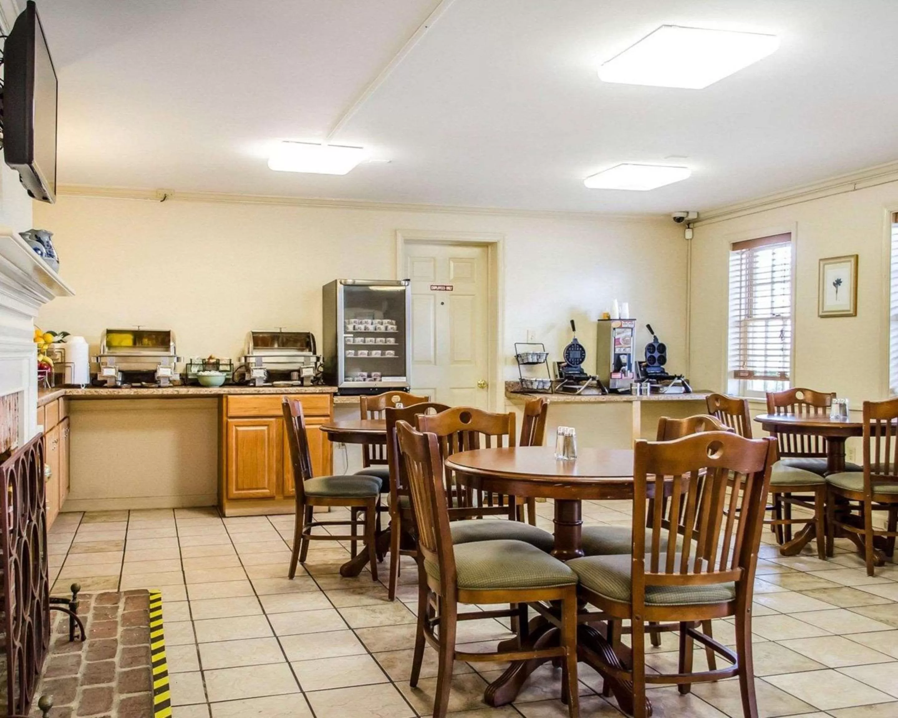 Restaurant/places to eat in Clarion Inn Strasburg - Lancaster