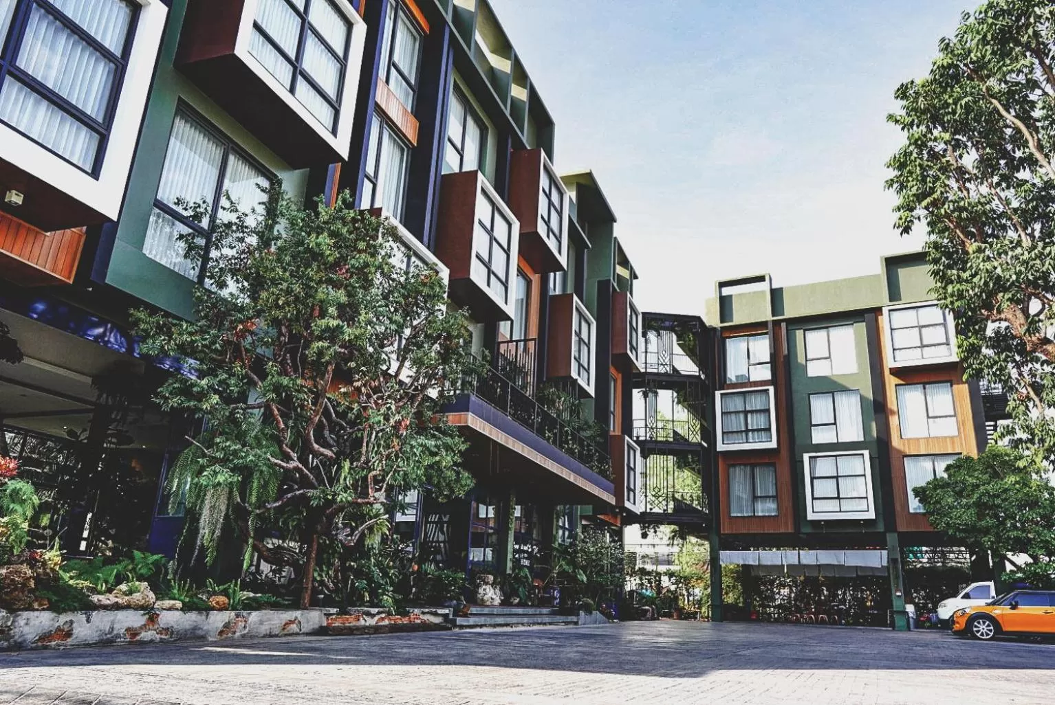 Property building in THE WOOD