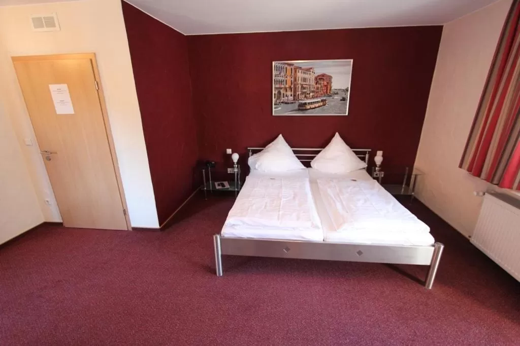 Bed in Hotel Landgasthof Zur Alten Scheune