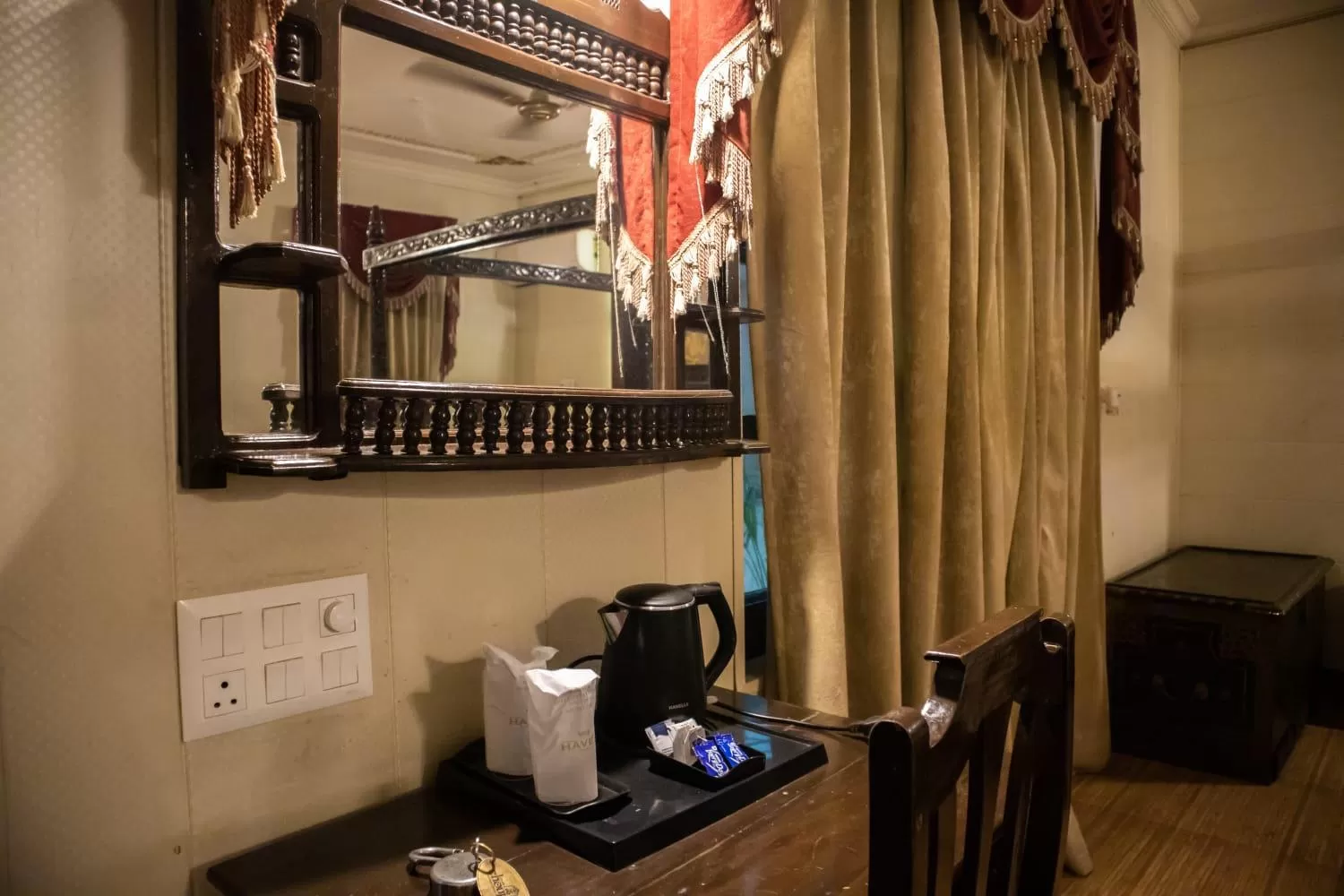 Coffee/tea facilities in Ambala Haveli