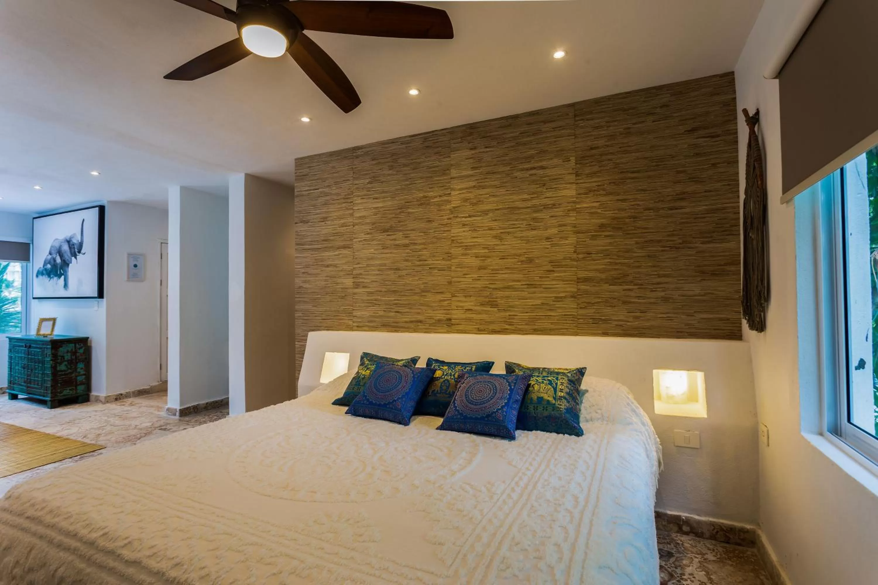 Bedroom, Bed in Lotus Beach Hotel - Adults Only