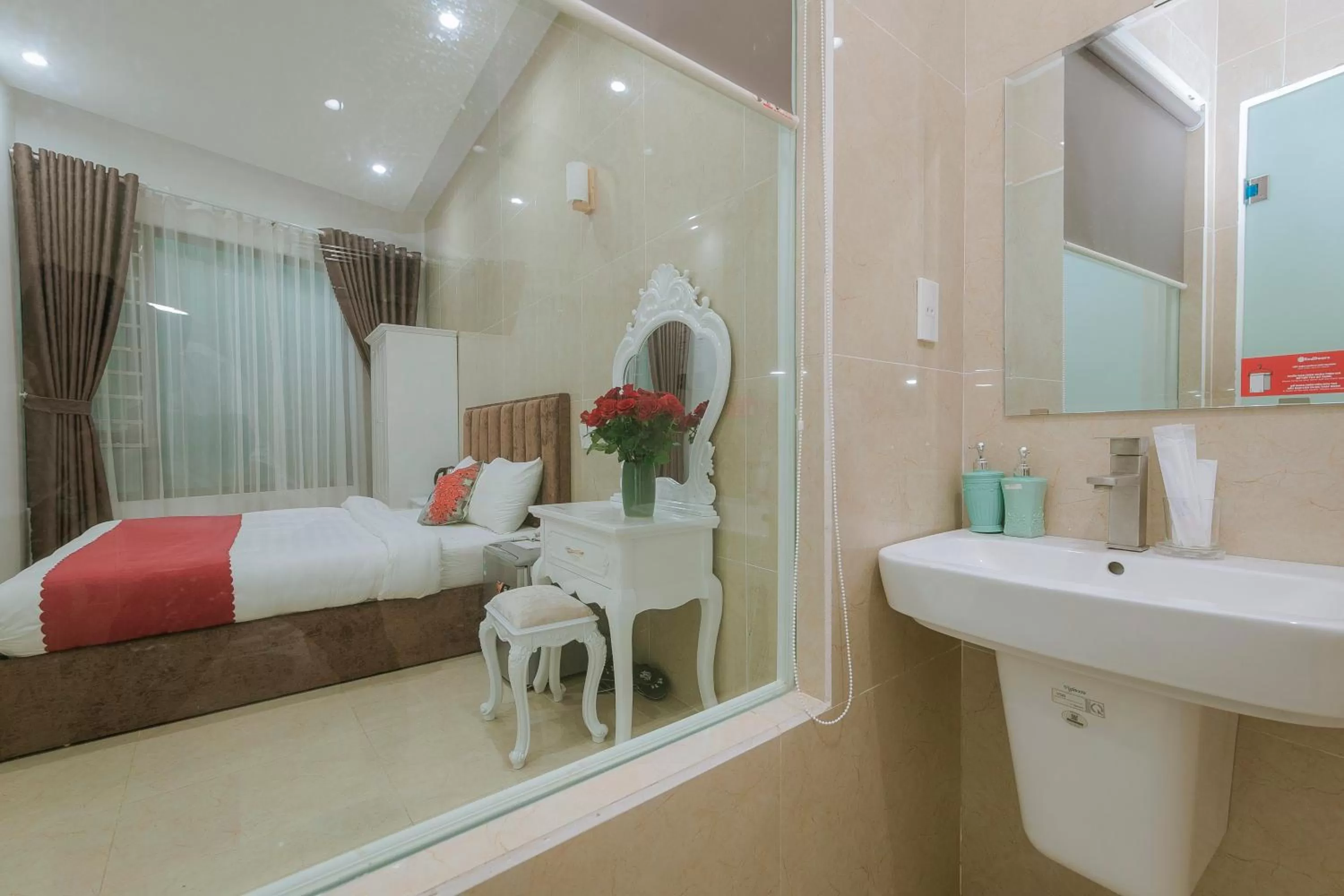 Bed in Ngàn Phố Studio & Love Hotel