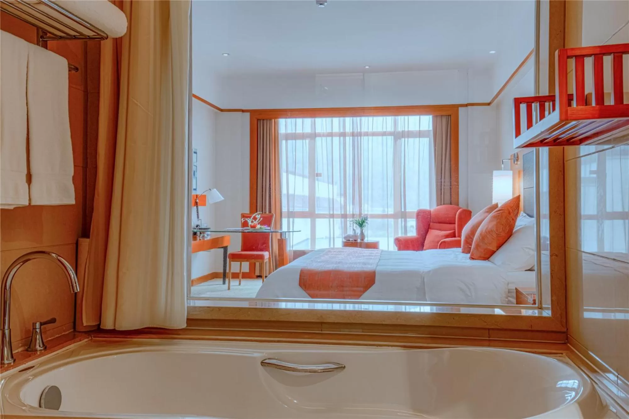 Bedroom, Bed in Pullman Zhangjiajie Hotel