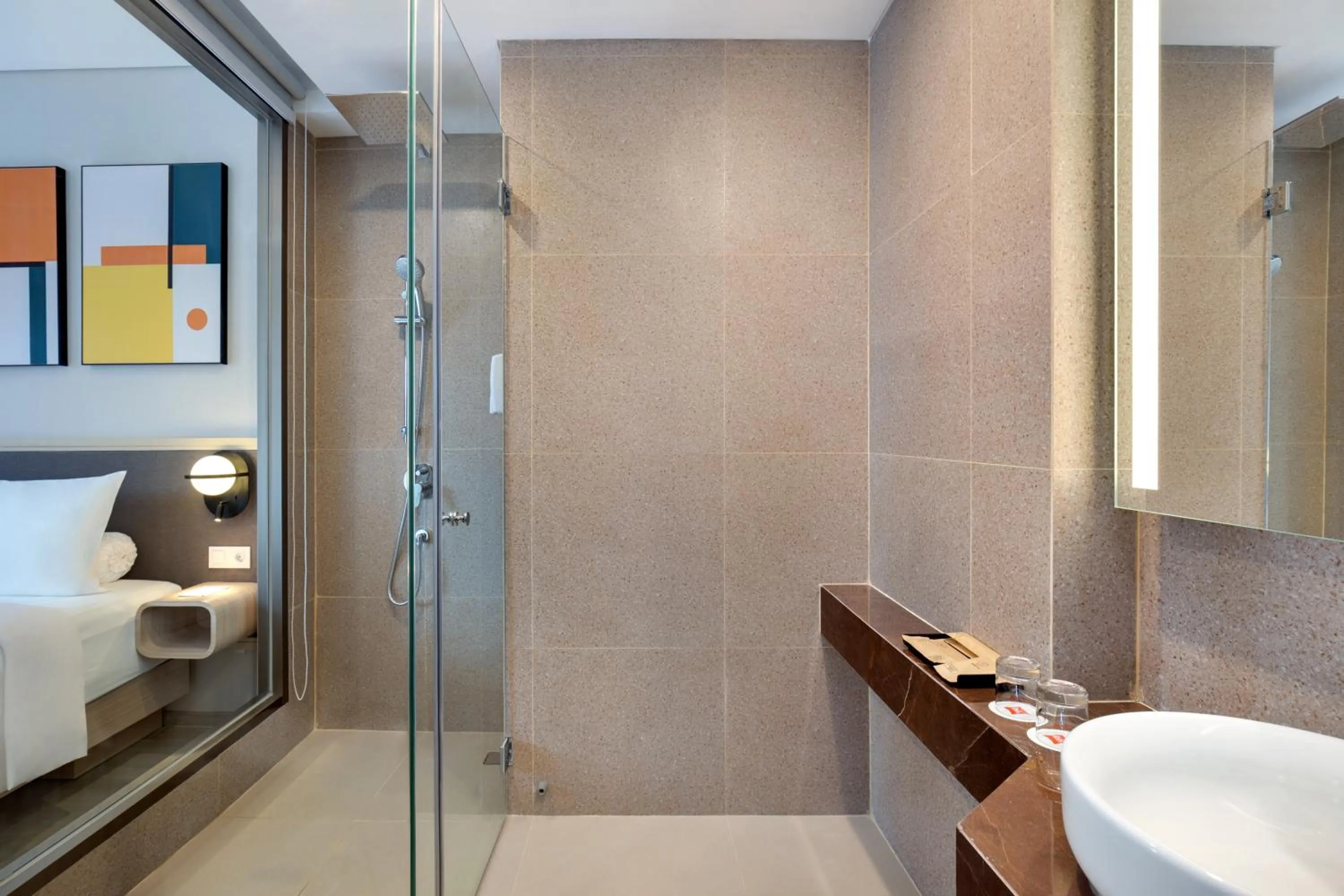 Toilet, Bed in ibis Palembang Sanggar