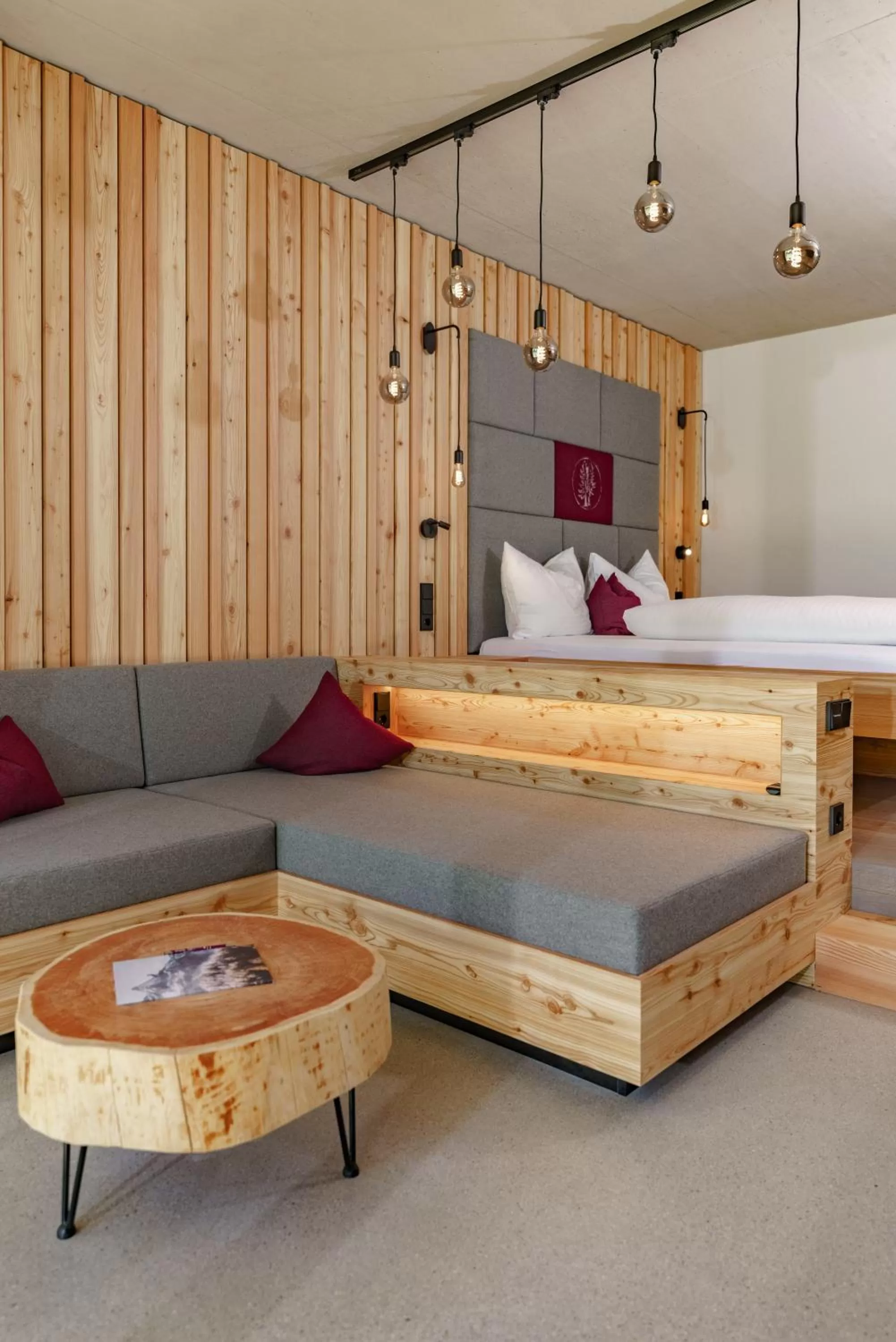 Seating area, Bed in Naturhotel Lärchenhof